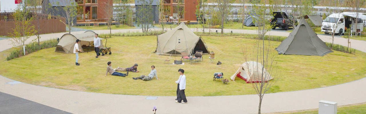 WEINS PARK U-BASE CAMP