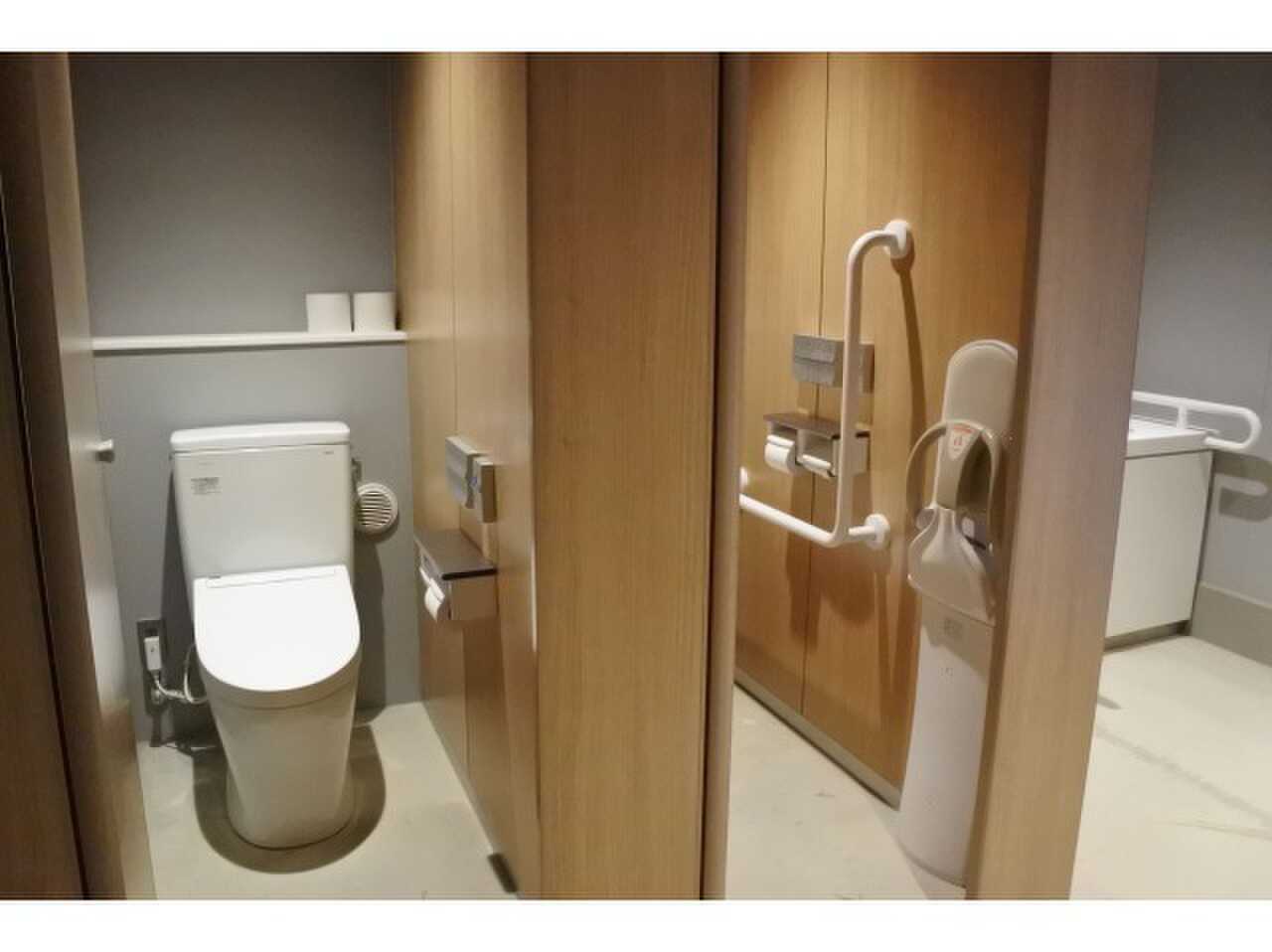 キレイなウォシュレット付きトイレもございます。