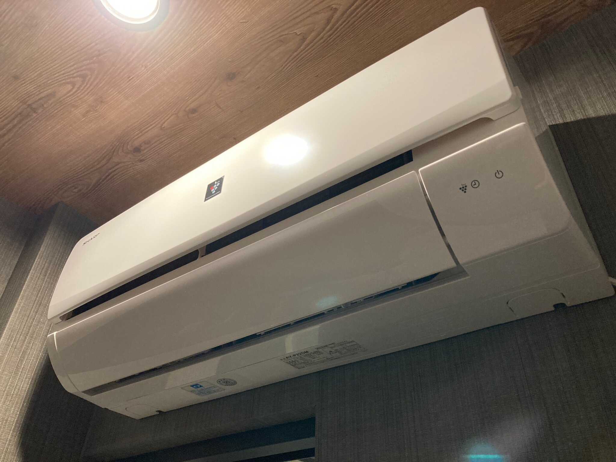 サニタリー棟はエアコン完備で夏も冬も快適です