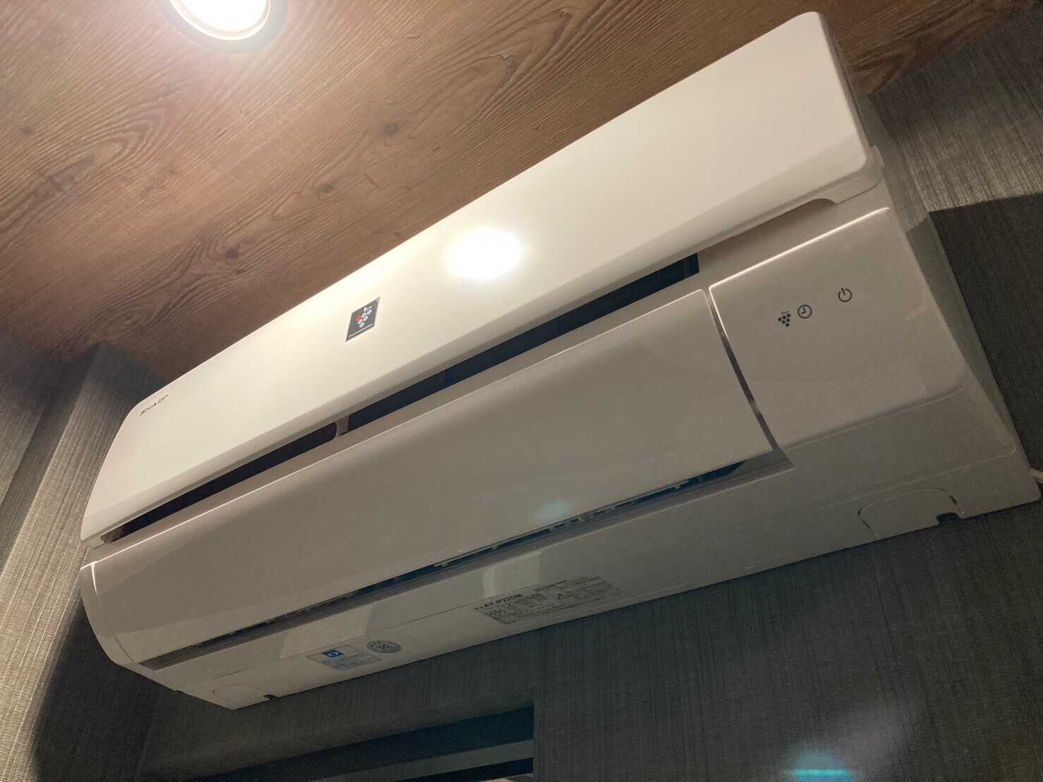 サニタリー棟はエアコン完備で夏も冬も快適です