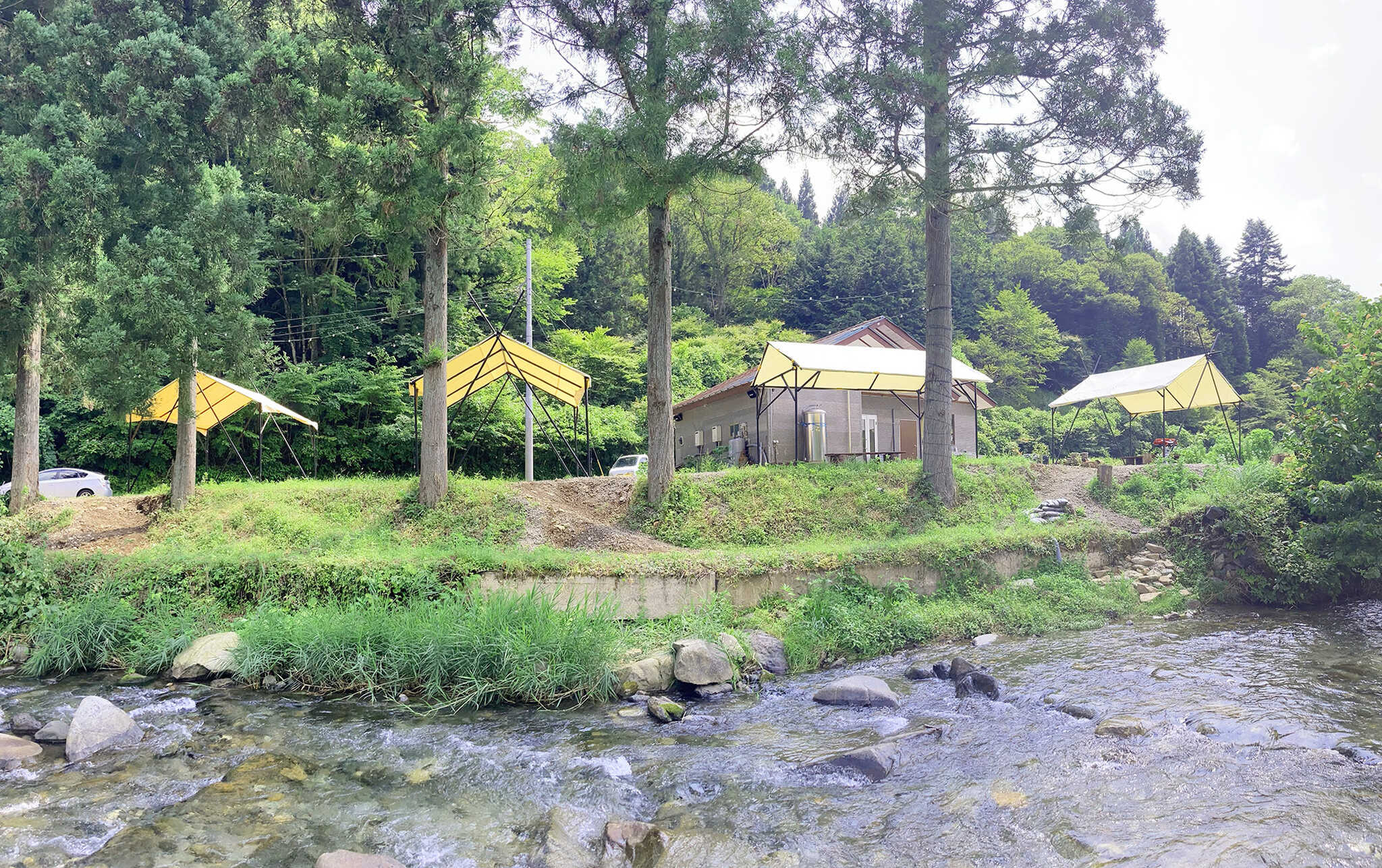 神地(かんち)キャンプ場 BBQ広場