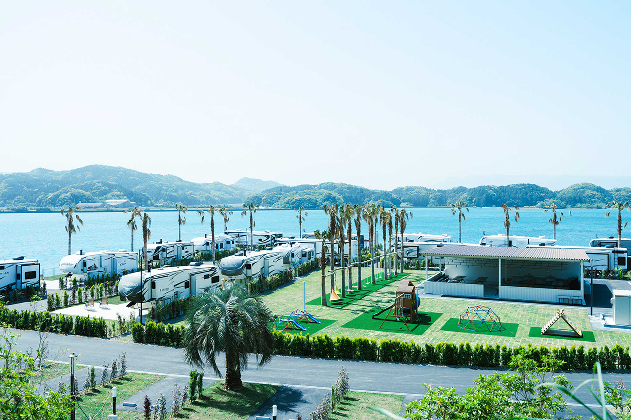 THE TRAILERHOUSE VILLAGE 長崎 TSUBAKI PREMIUM