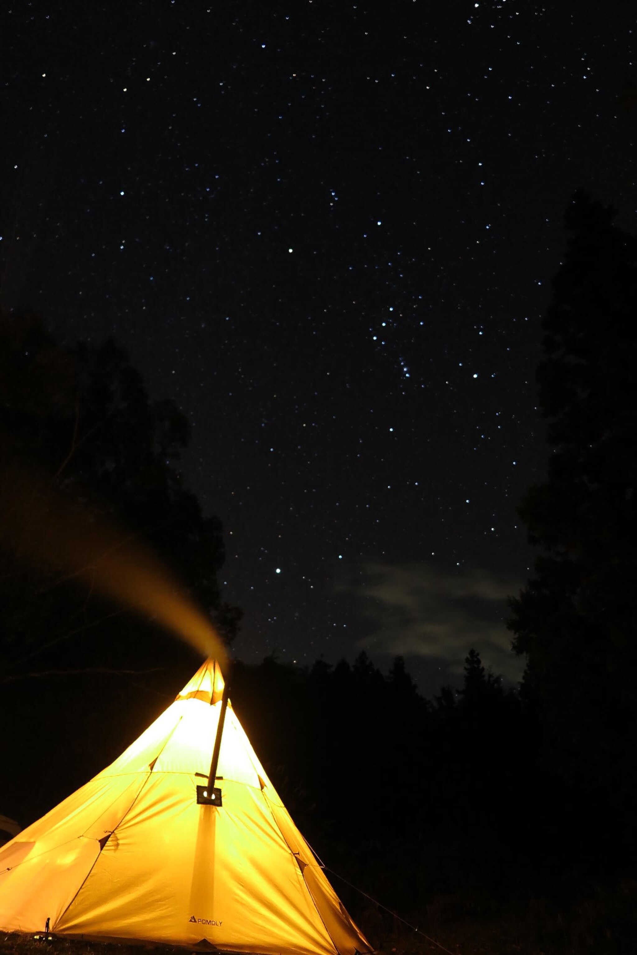 晴れた夜には星明かりが綺麗。人工衛星まで見えます。
