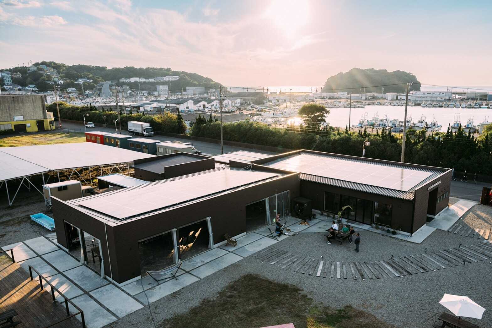 ◆東海エリア唯一の離島オートキャンプ場!篠島の港より徒歩1分!カーフェリーまたは高速船にてお越しください!キャンプ場敷地内にはカフェも併設しています!