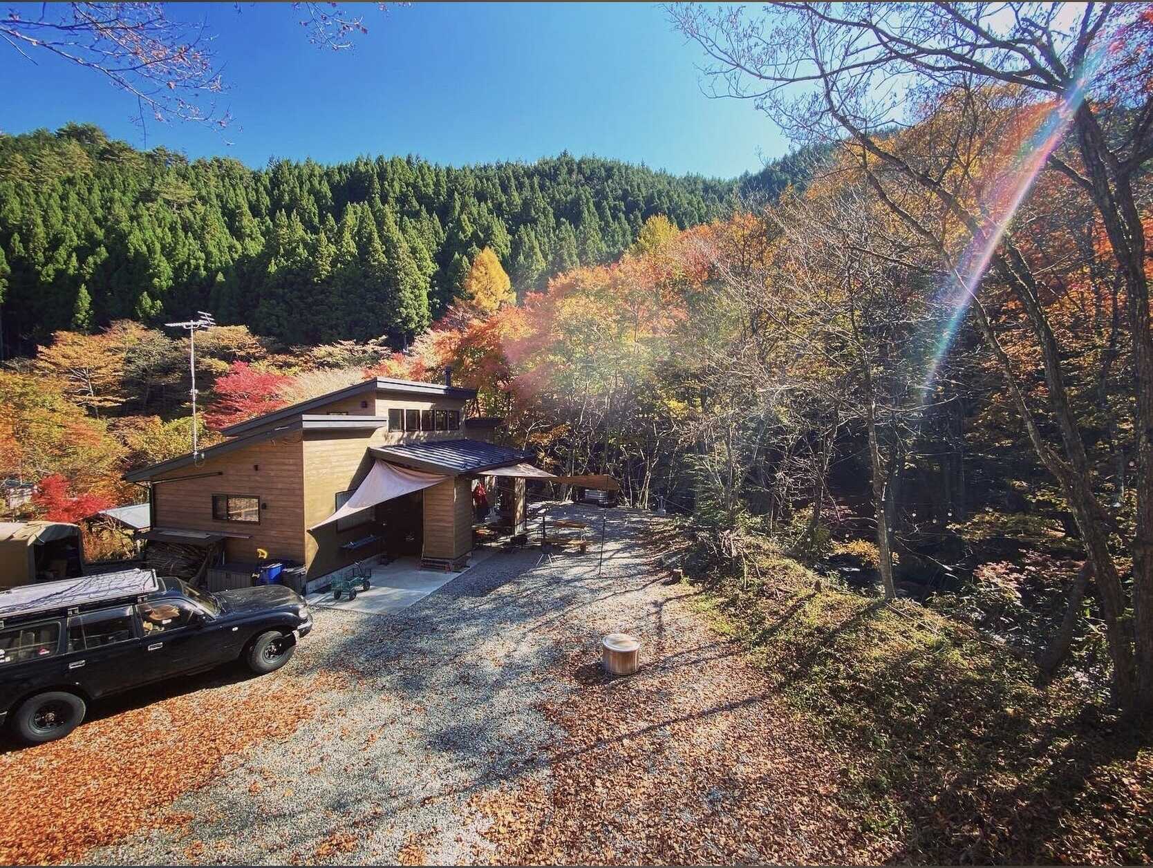 SNUG CAMP HOUSE