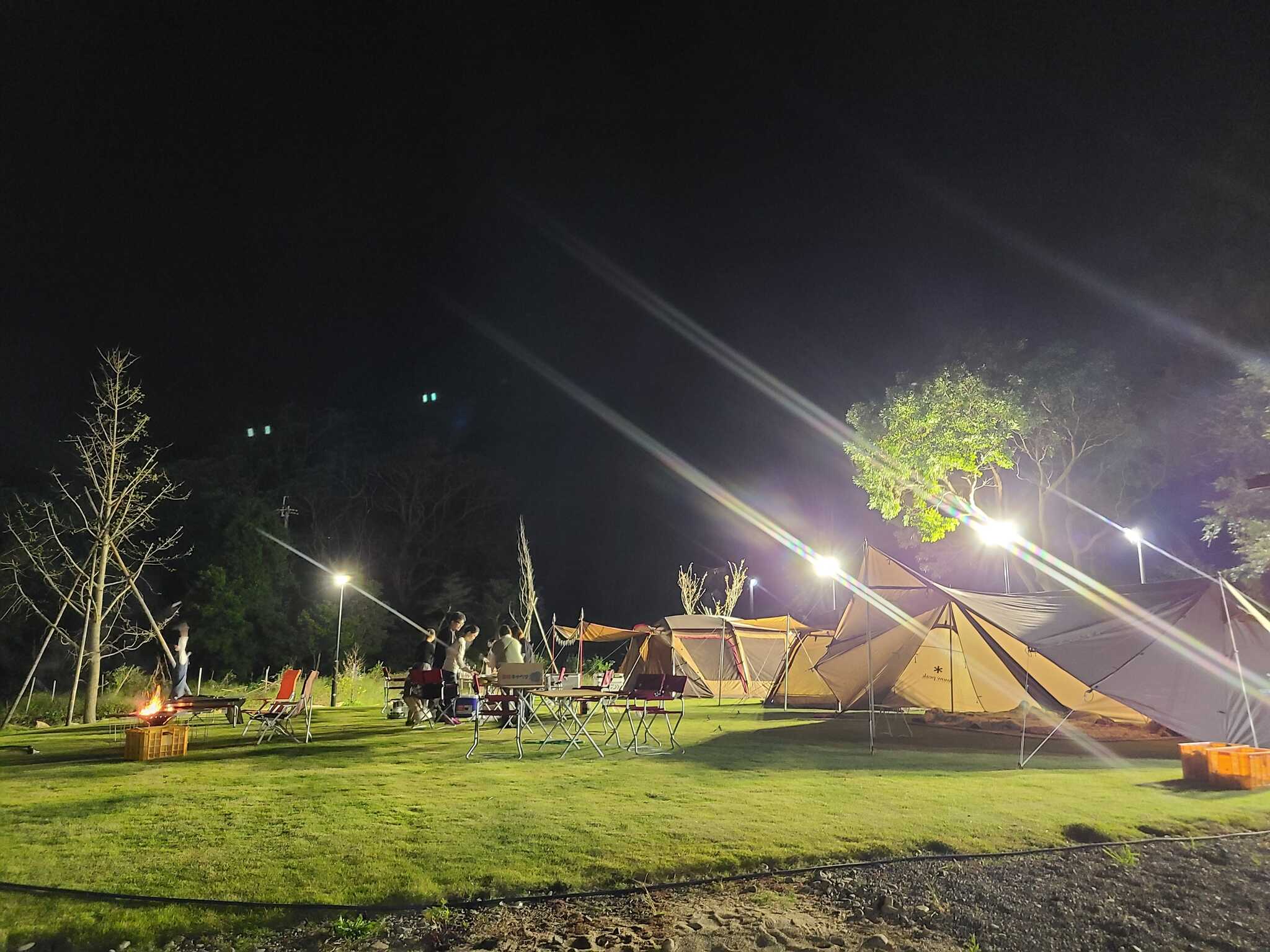 DOG RUN & CAMP FIELD SUZU