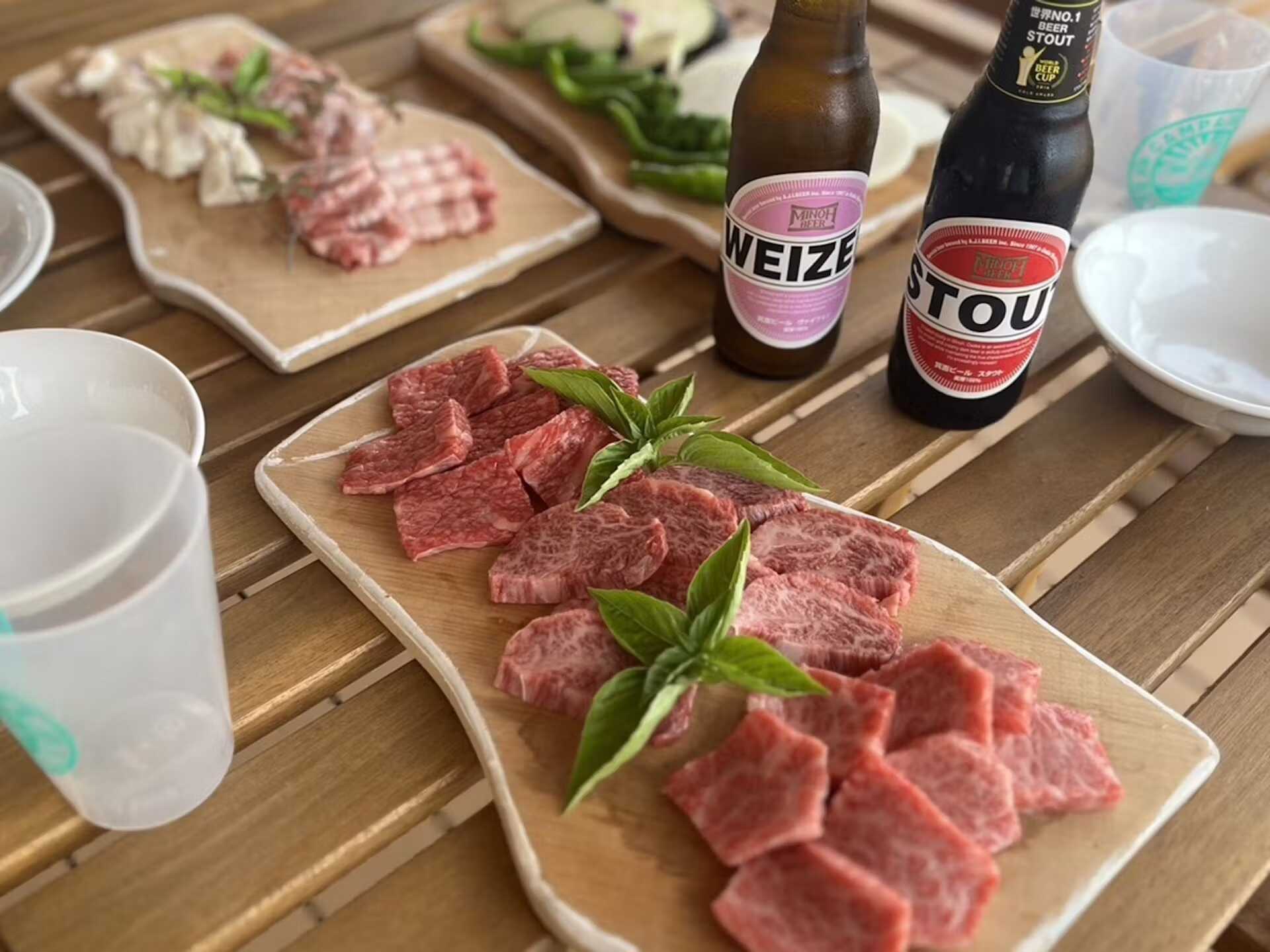 松阪牛のバーベキューと世界で数々の受賞歴のある箕面ビール。最高です!