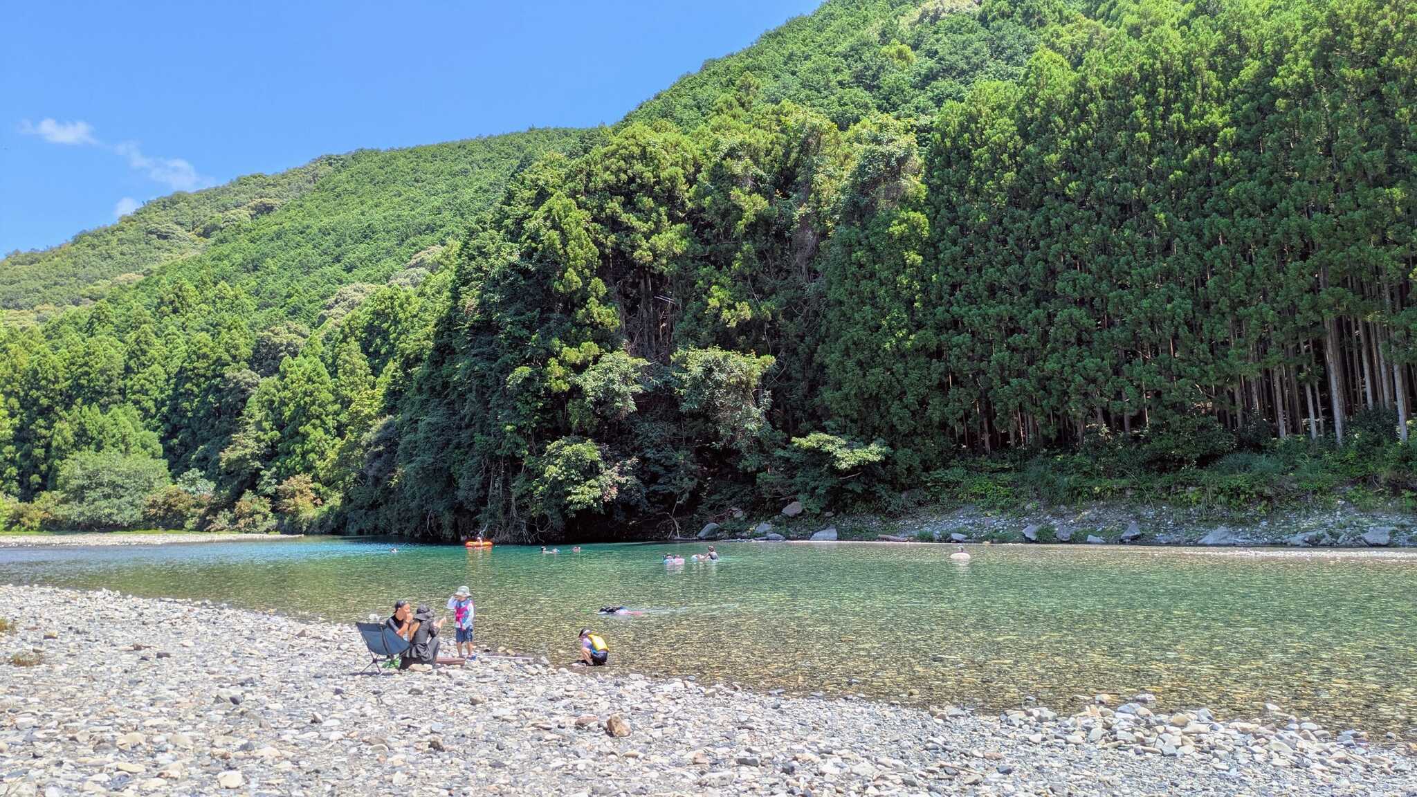 くれあそび とっておきの川遊びキャンプ場