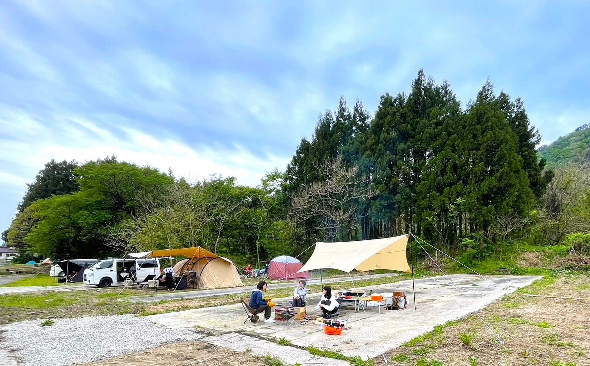 むらかみうのとろキャンプ場