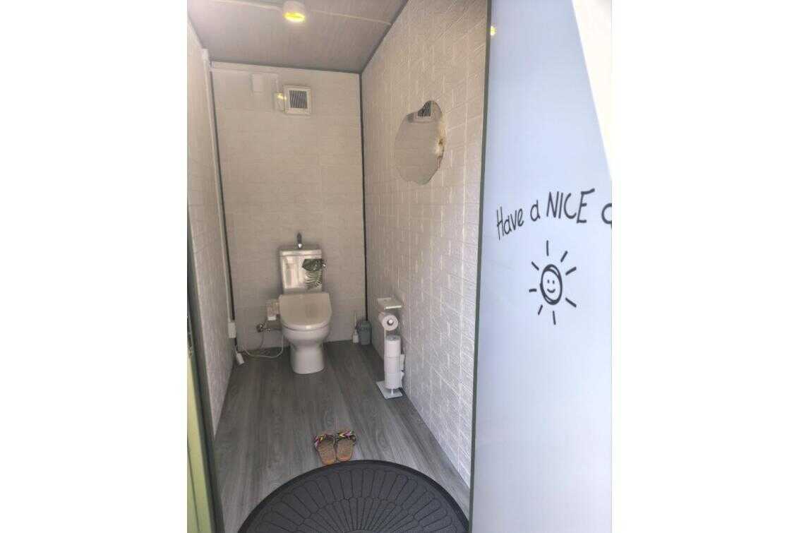 トイレは完全個室でもちろんウォシュレット付き!常に清掃されています