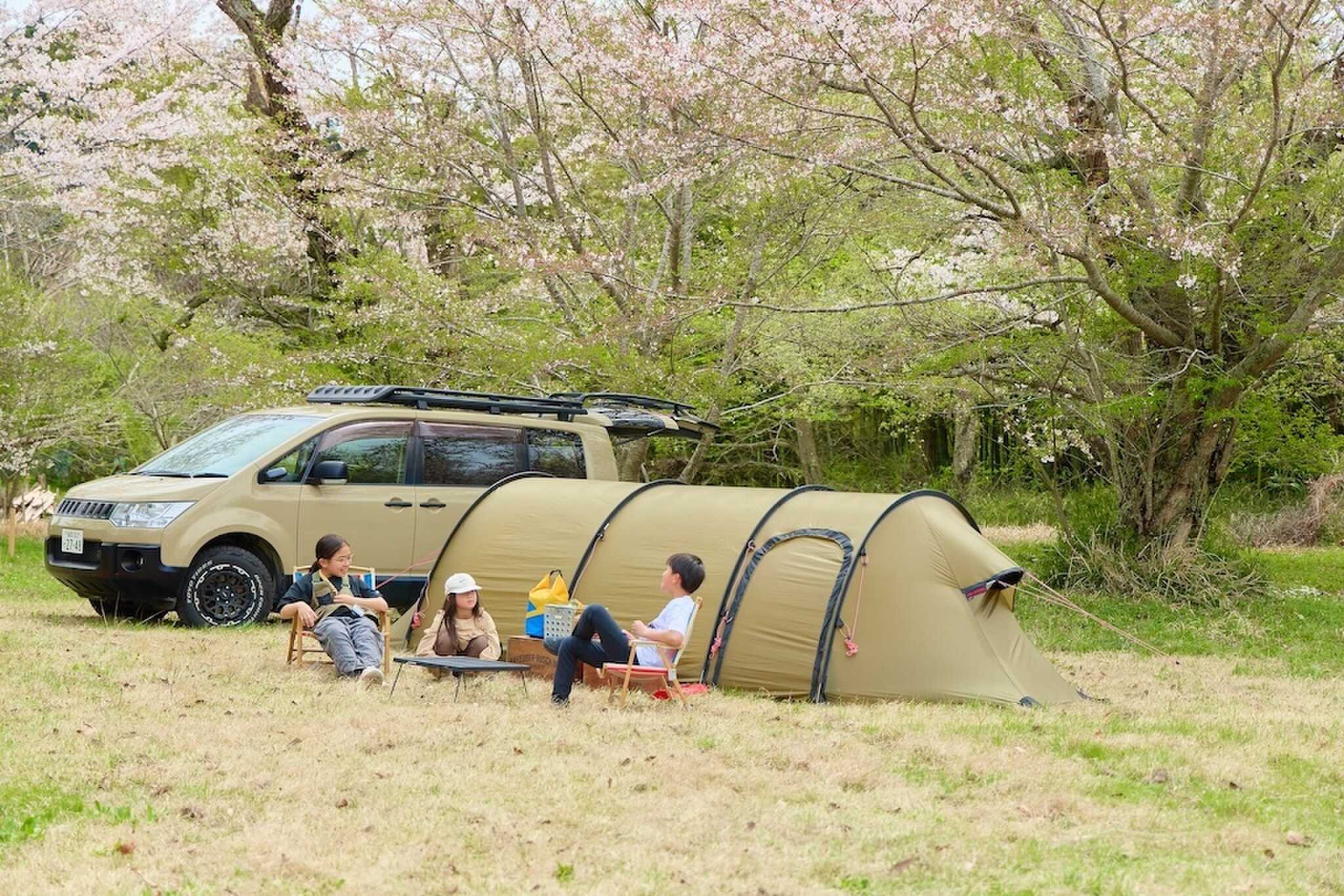 20,000㎡超の広大な土地に、樹齢100年以上の巨大な木々が生い茂ります!高台にあるため眺望も抜群です♪