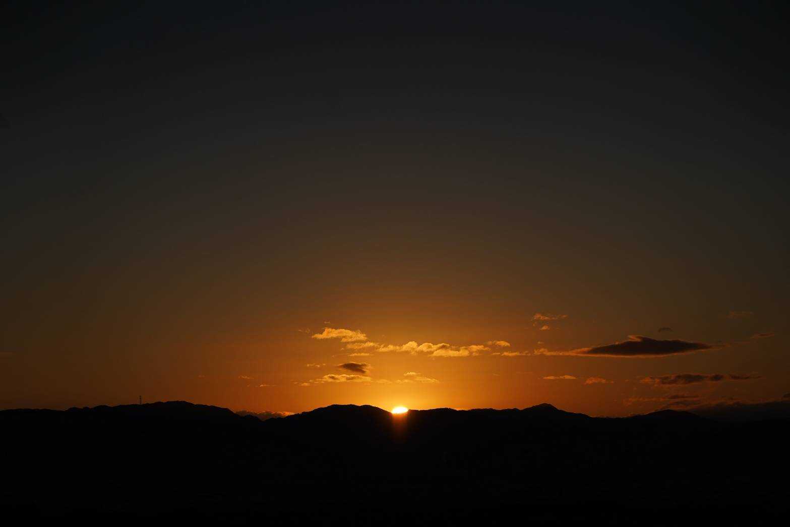 夜景だけでなく、毎朝日の出が見れます☀️