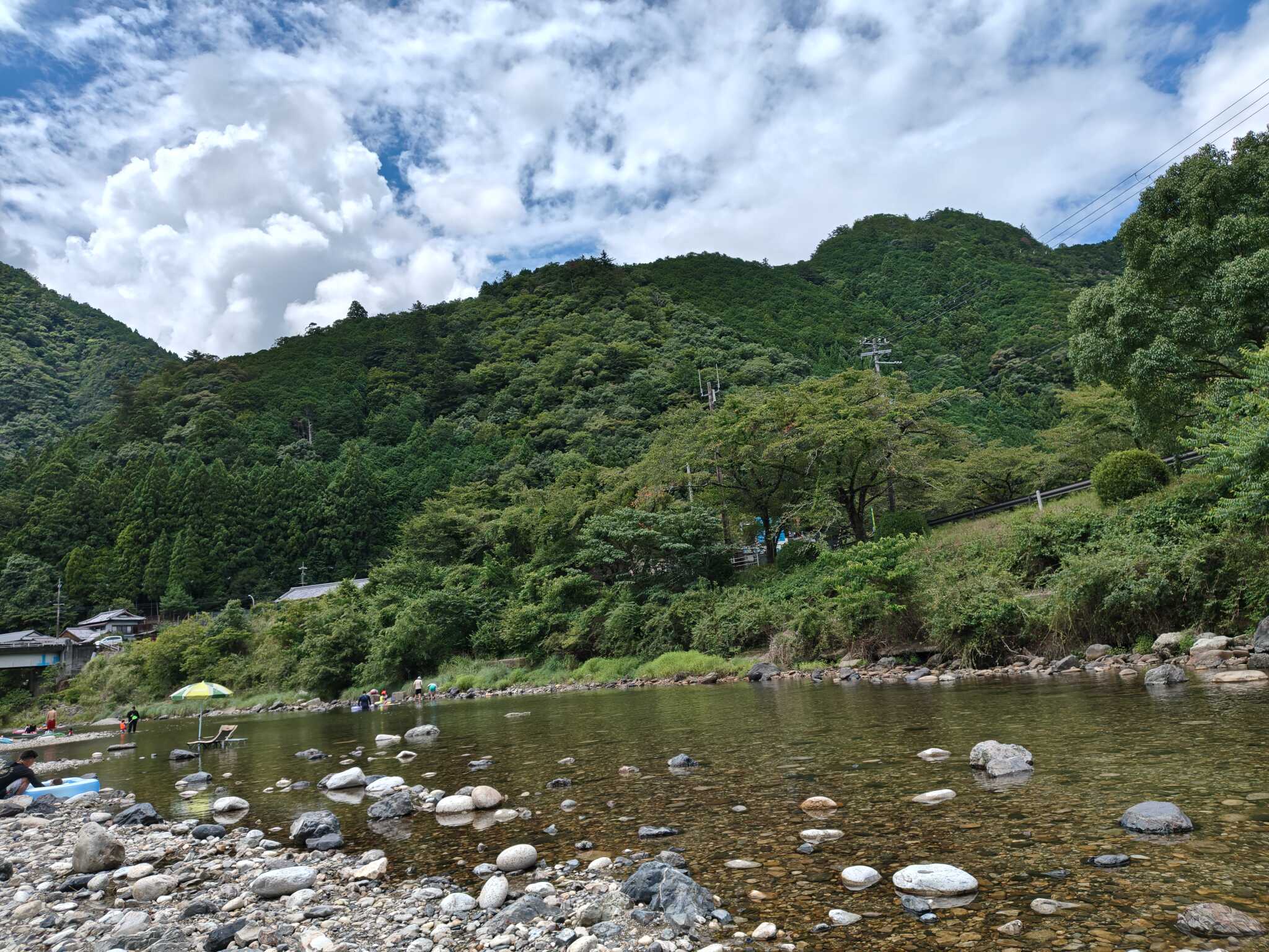 池郷川