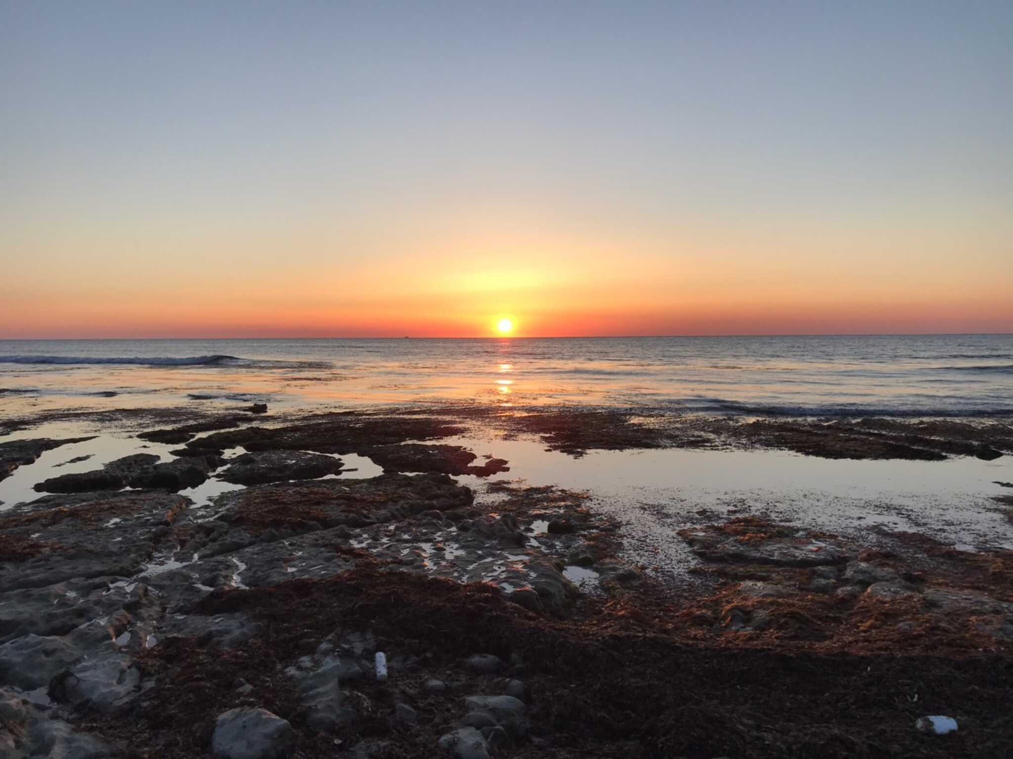 海辺の夕日