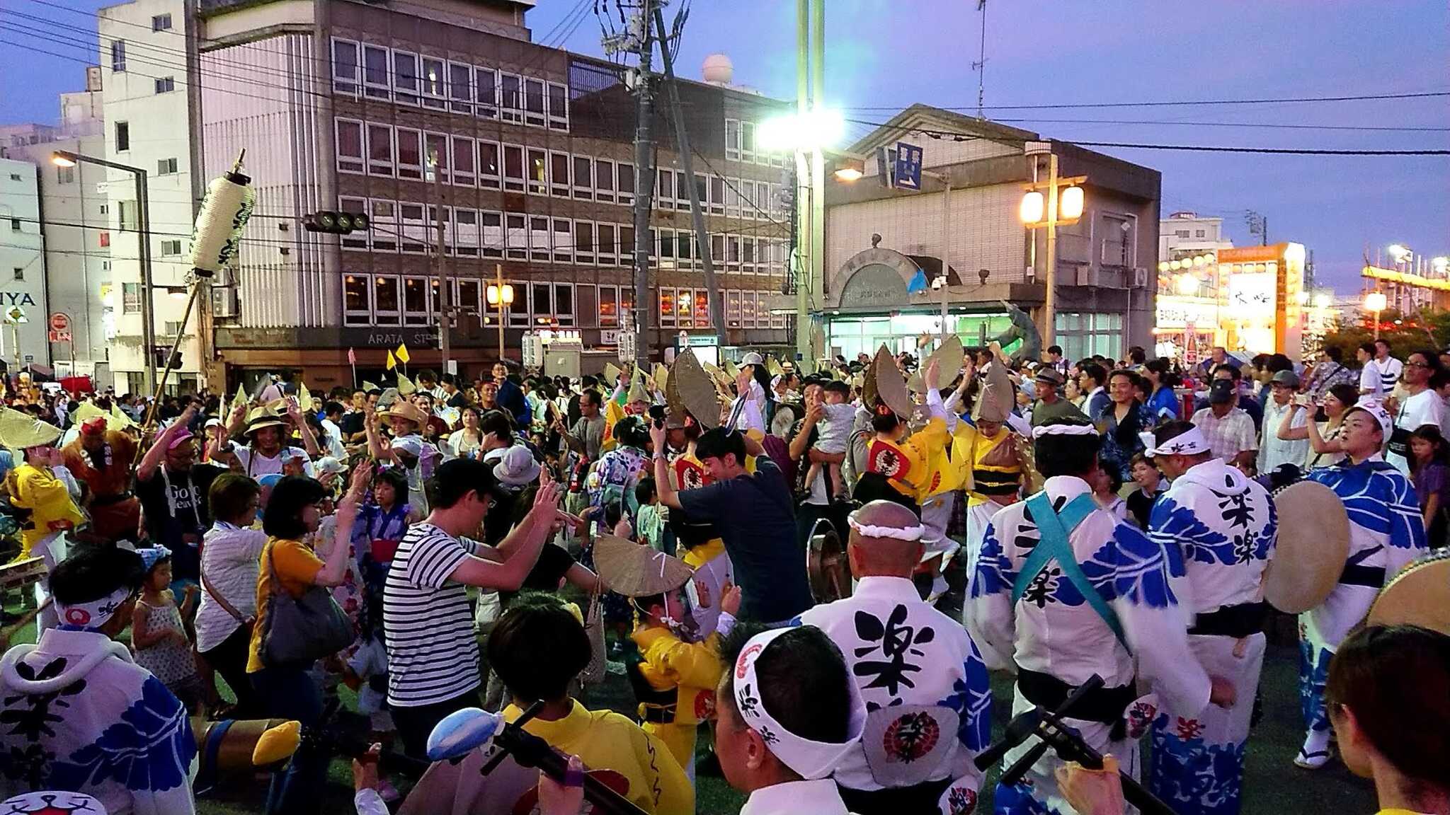 阿波踊り