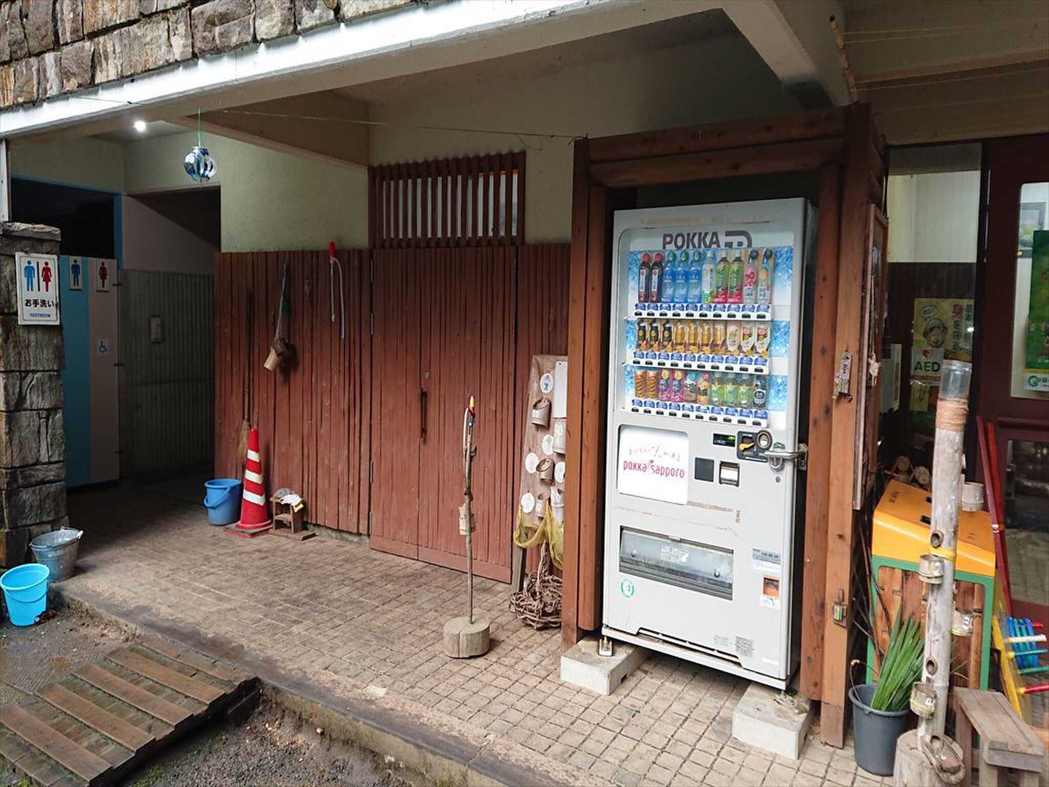管理棟