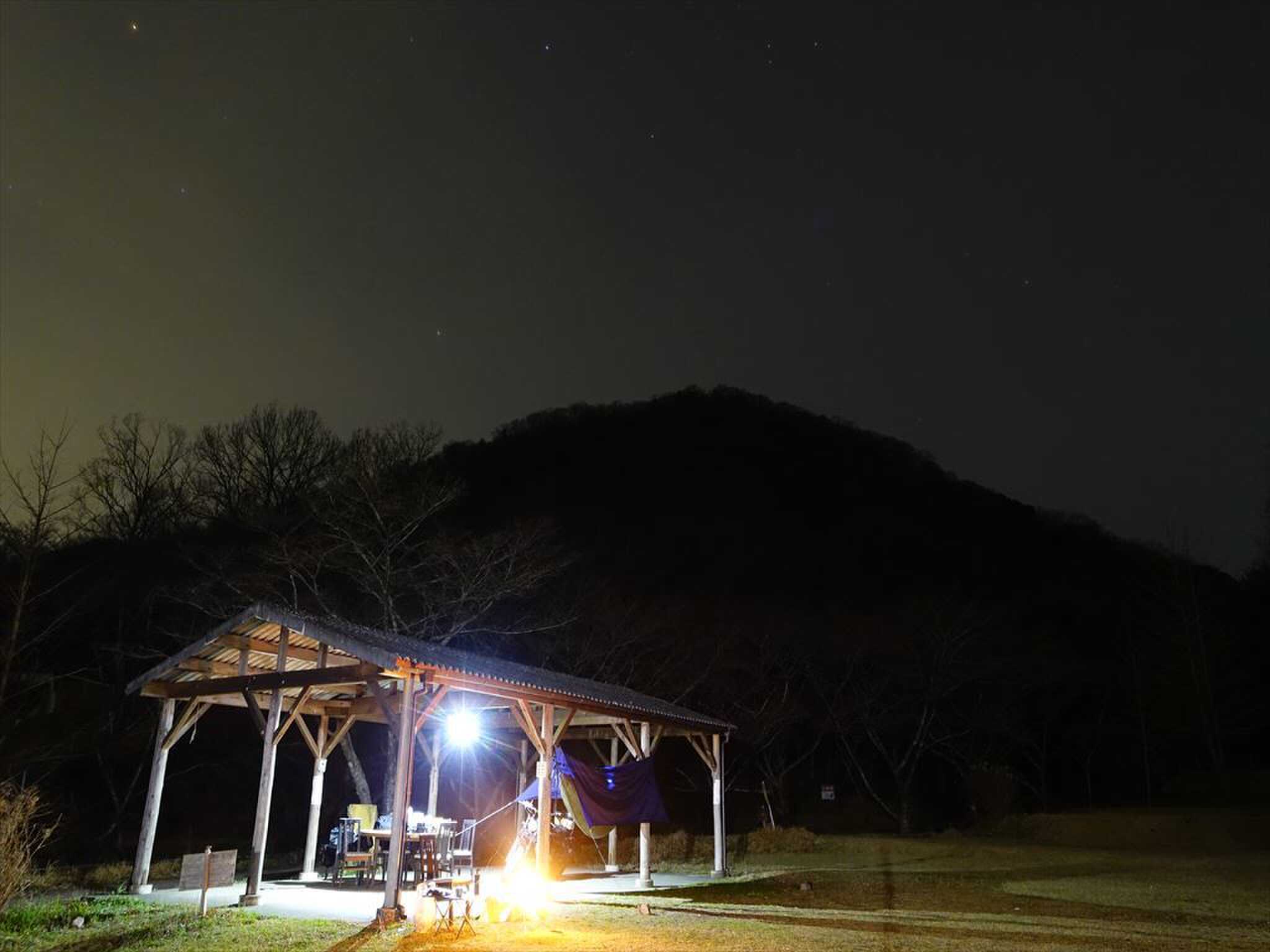 夜のサイト