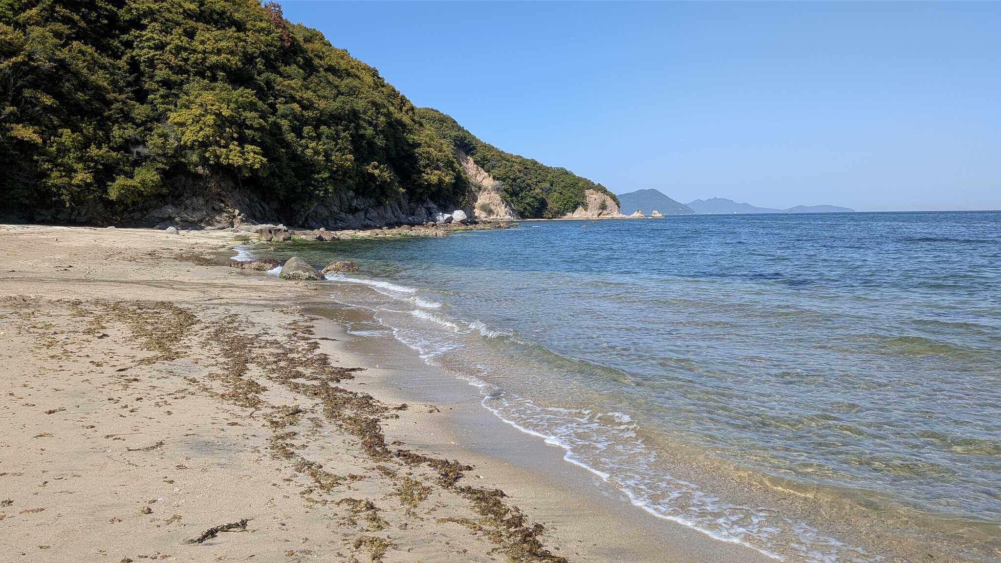 キャンプ場目の前の海