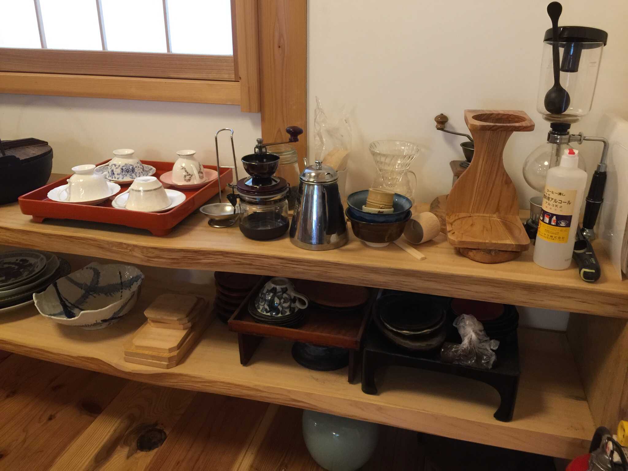 サイフォン式のコーヒーセット