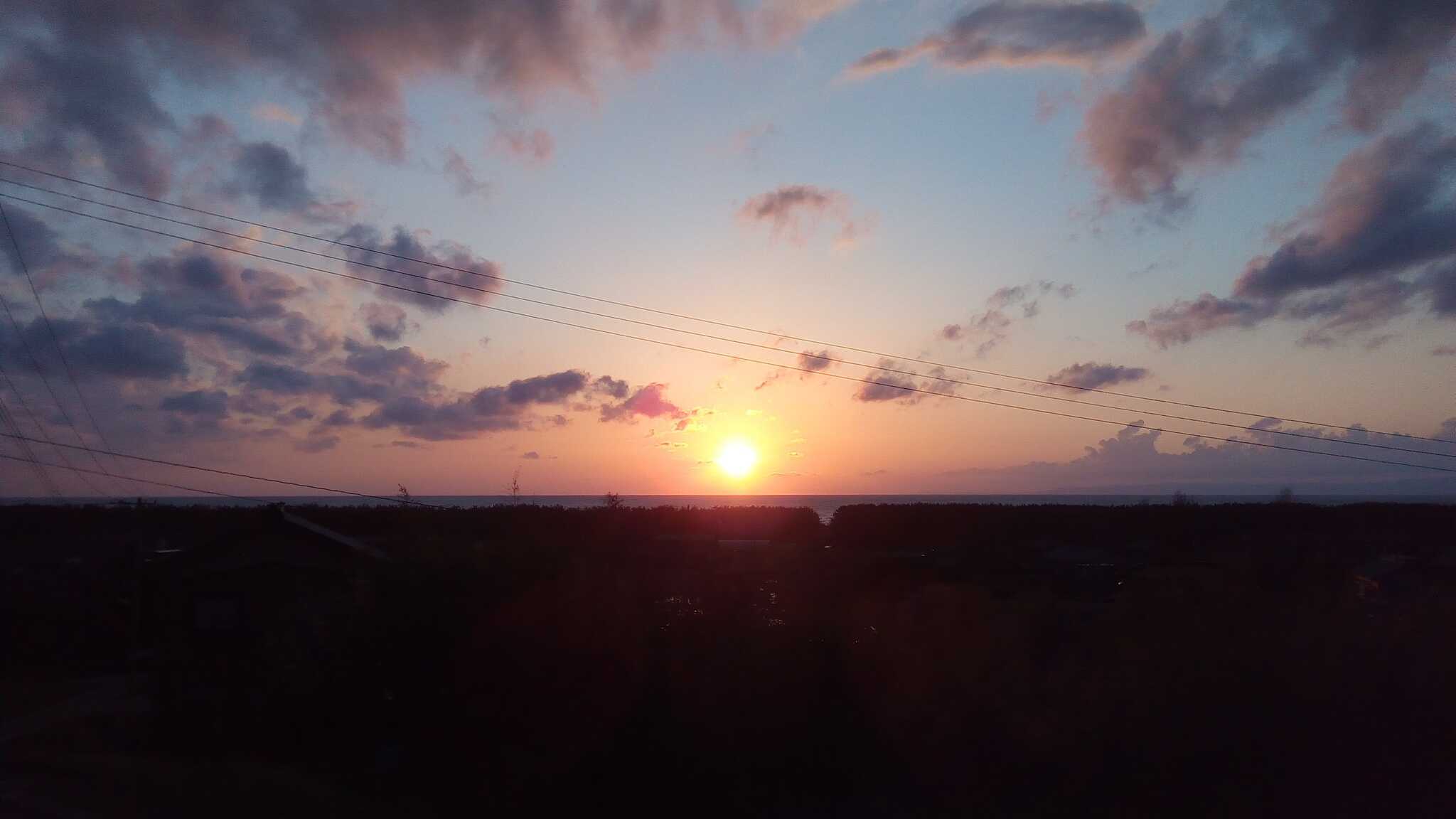 キャンプ場から見た夕陽