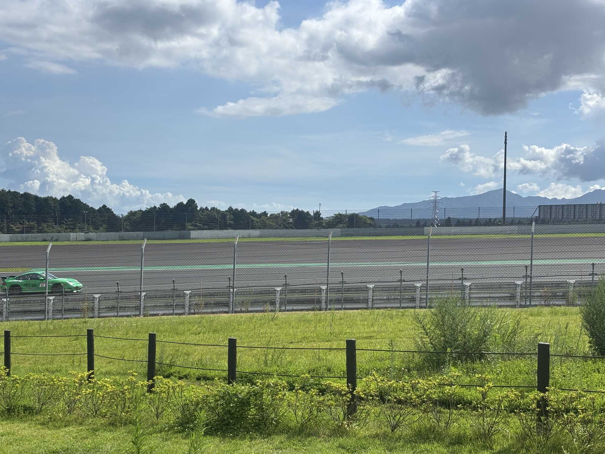 見えるサーキットの一部です。