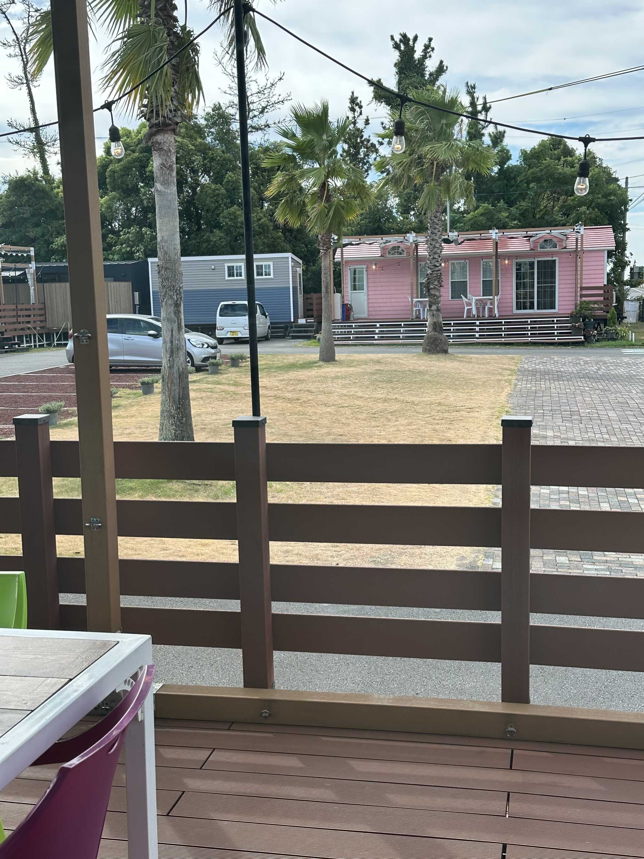部屋から外を写しました