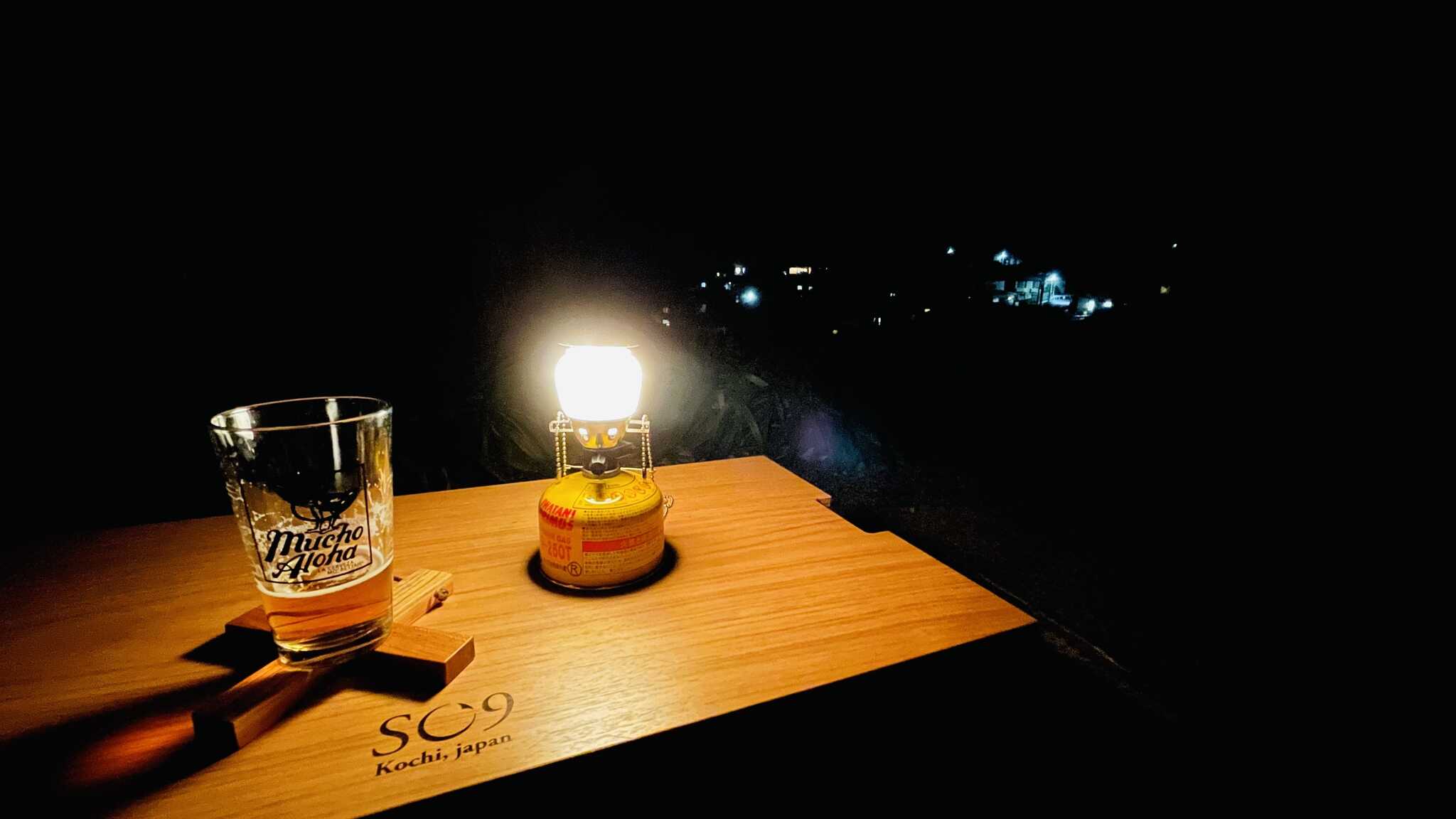 夜のソロコタツ