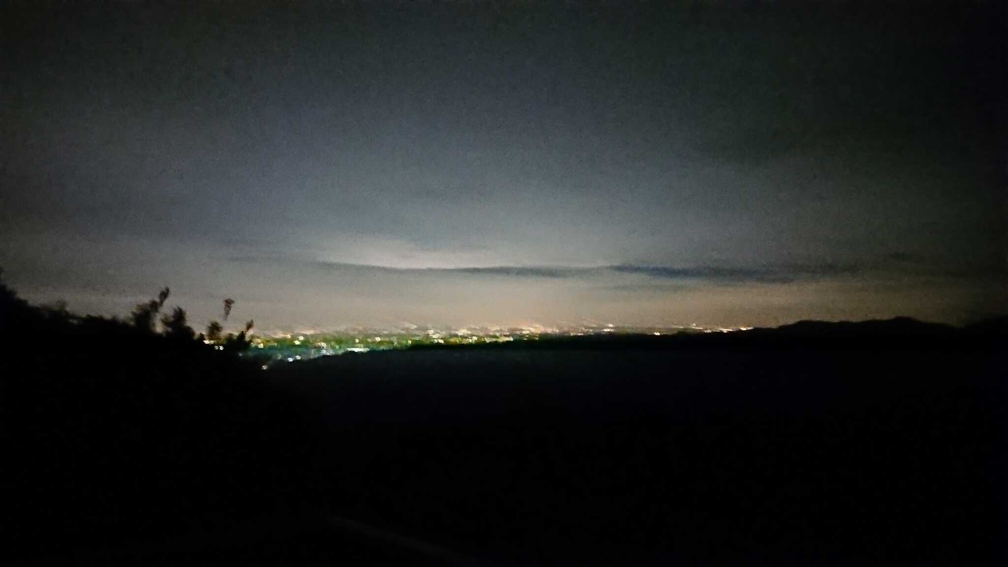 雨でも夜景は綺麗でした。