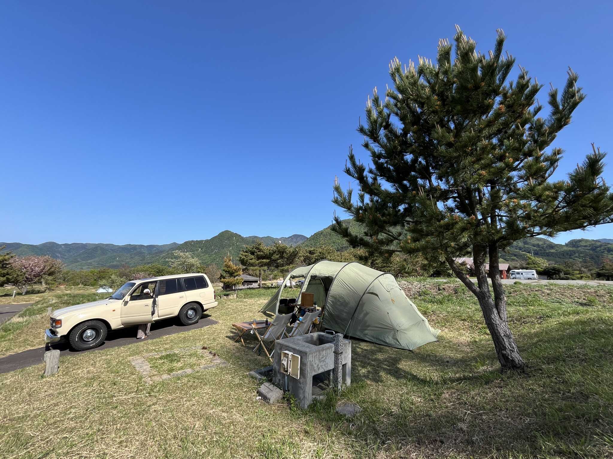 車と2ルーム設置