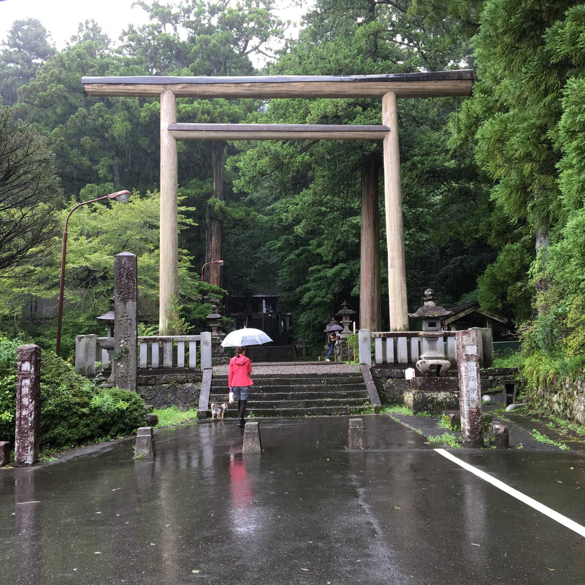三夜沢赤城神社。