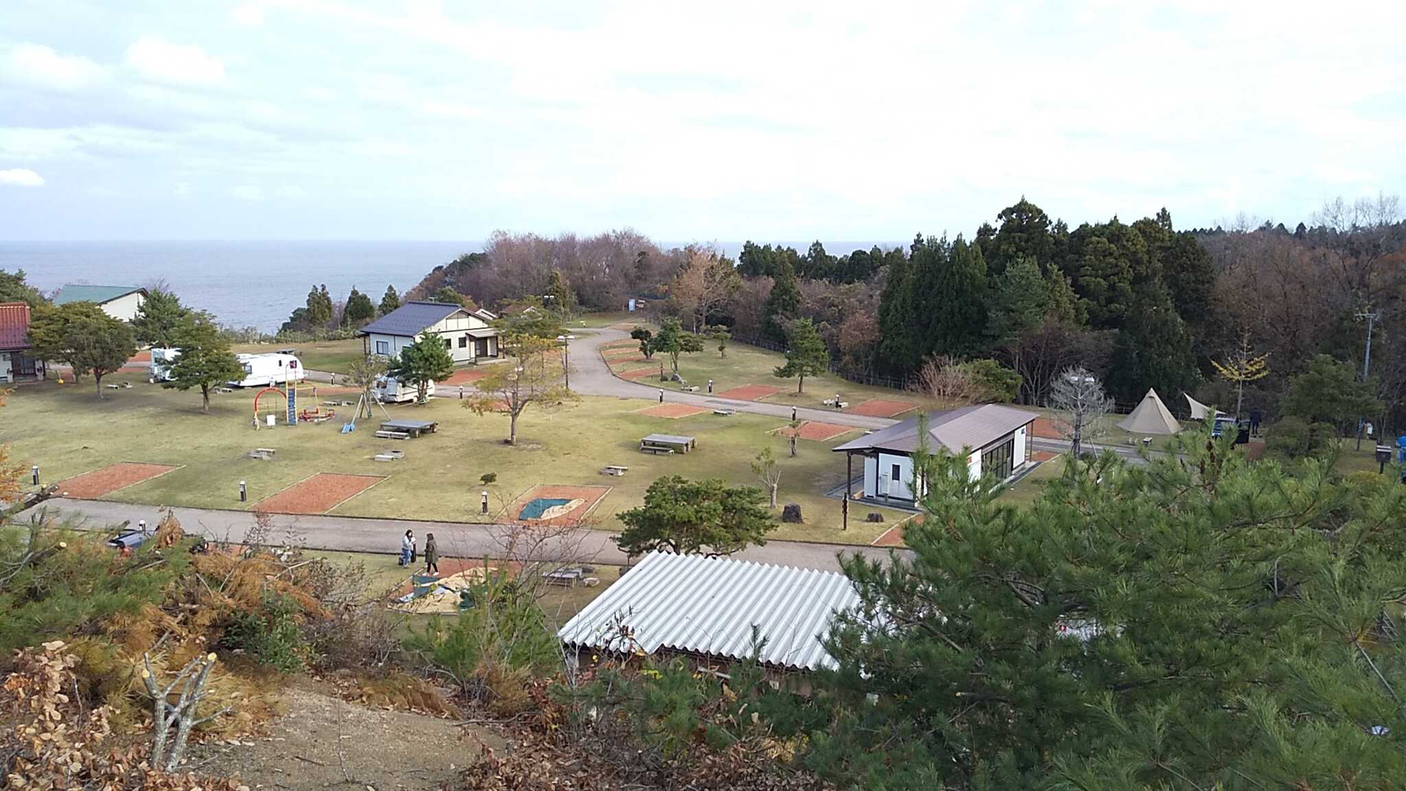 高台からみるとこんな感じ