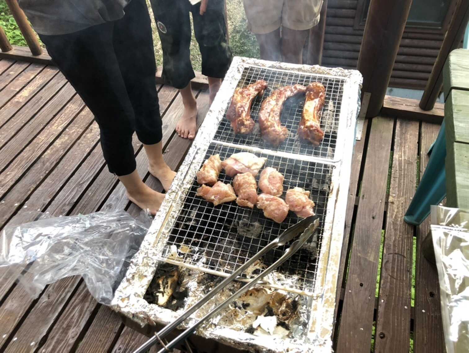 BBQセット:コンロ、火挟み、トング、焼き網、木炭