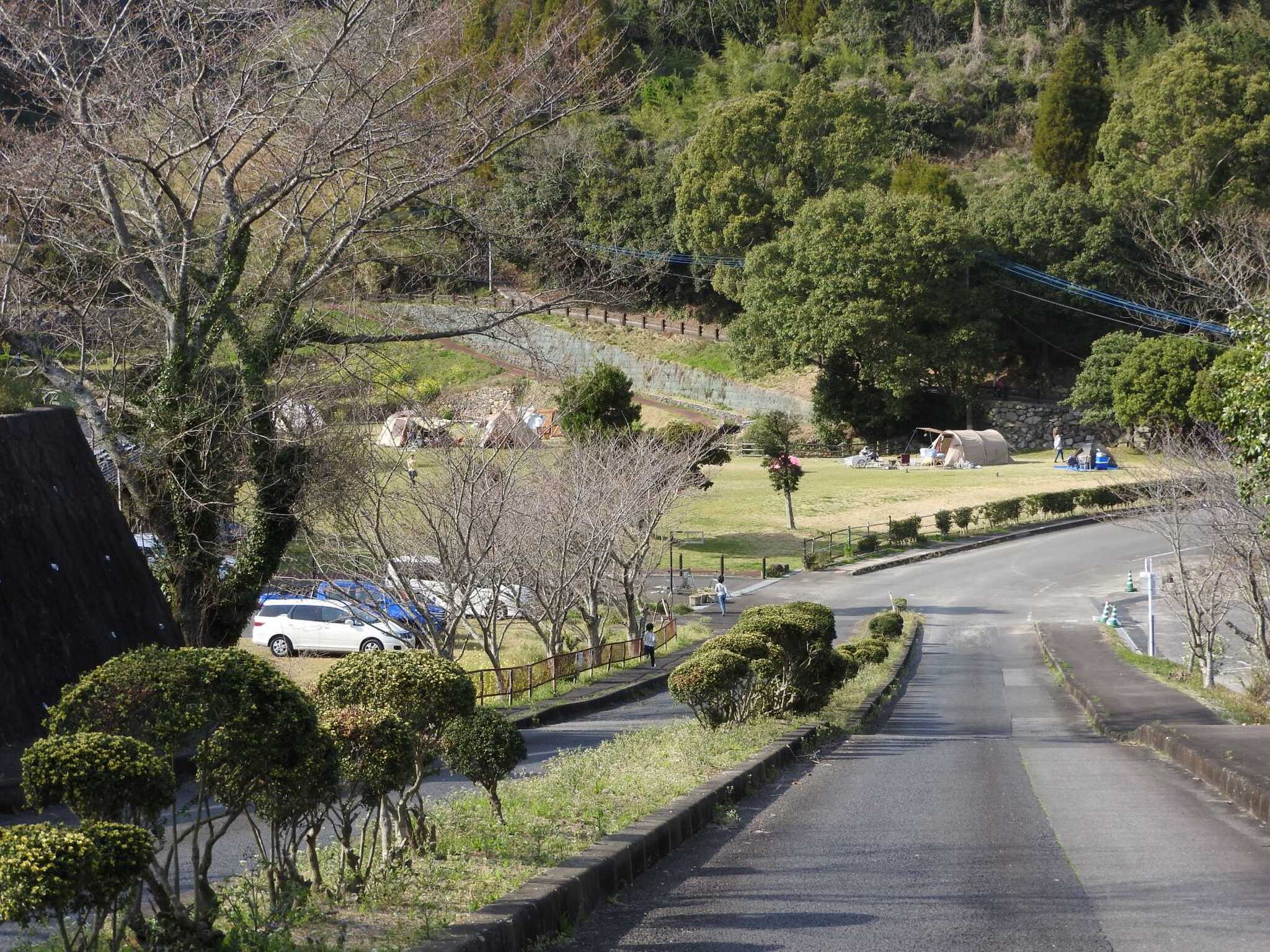 国民宿舎から見たキャンプ場