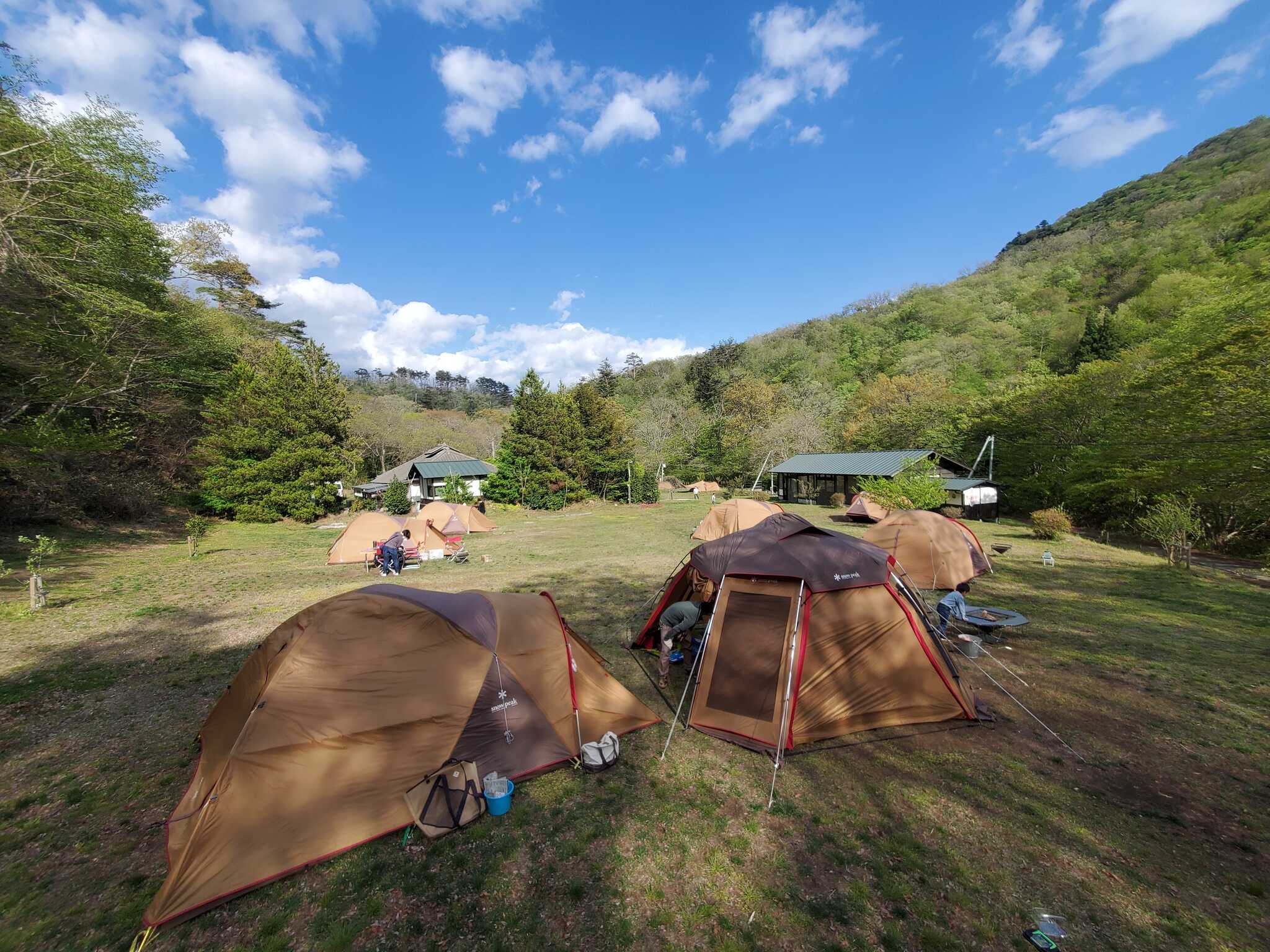 キャンプサイト全景