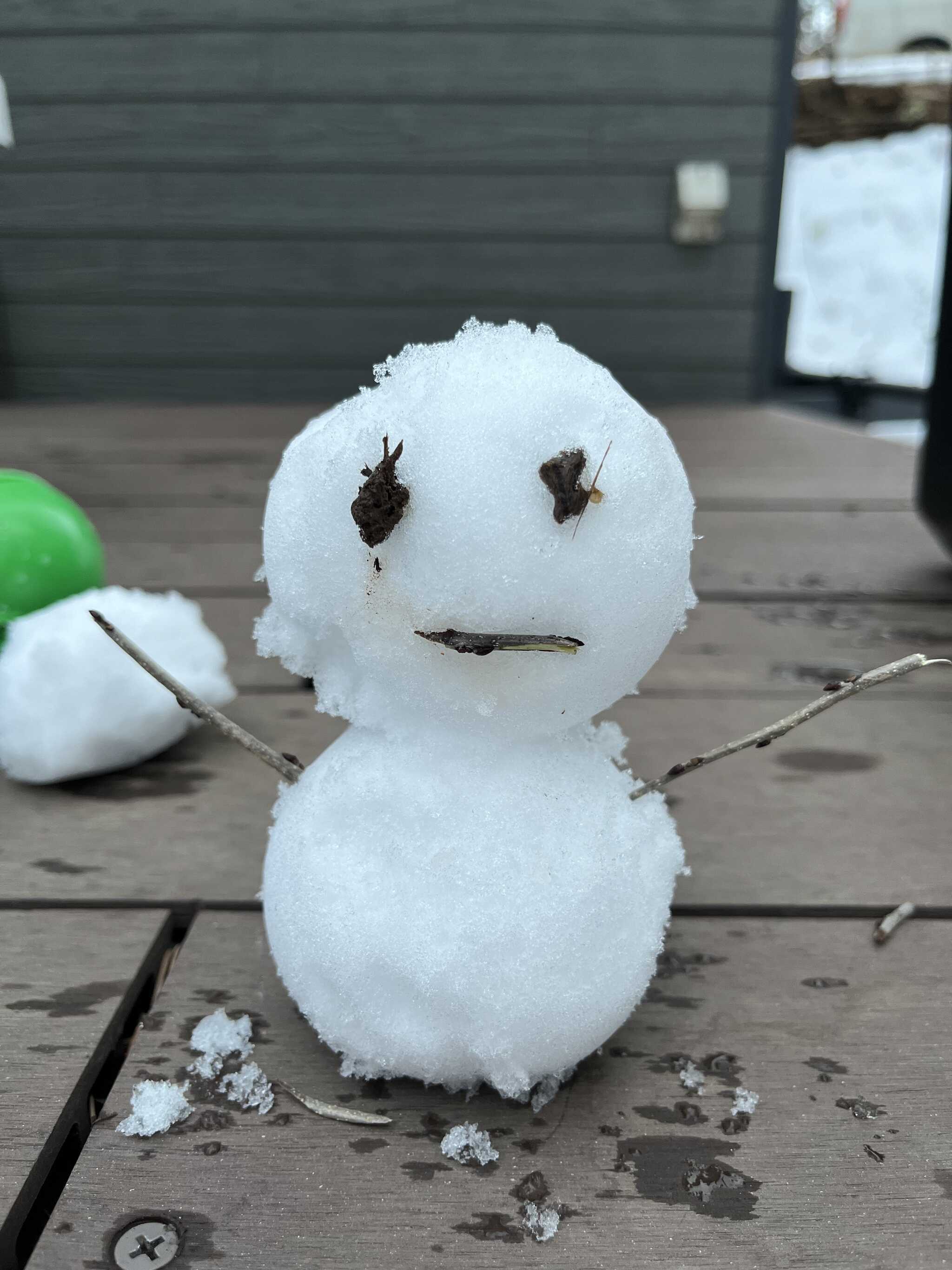 雪遊び