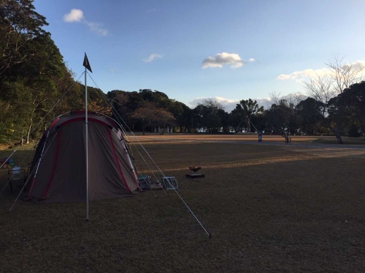 キャンプサイト