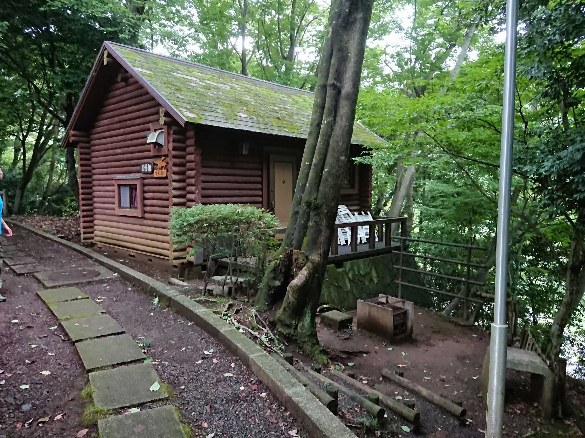 御所の入森のコテージ