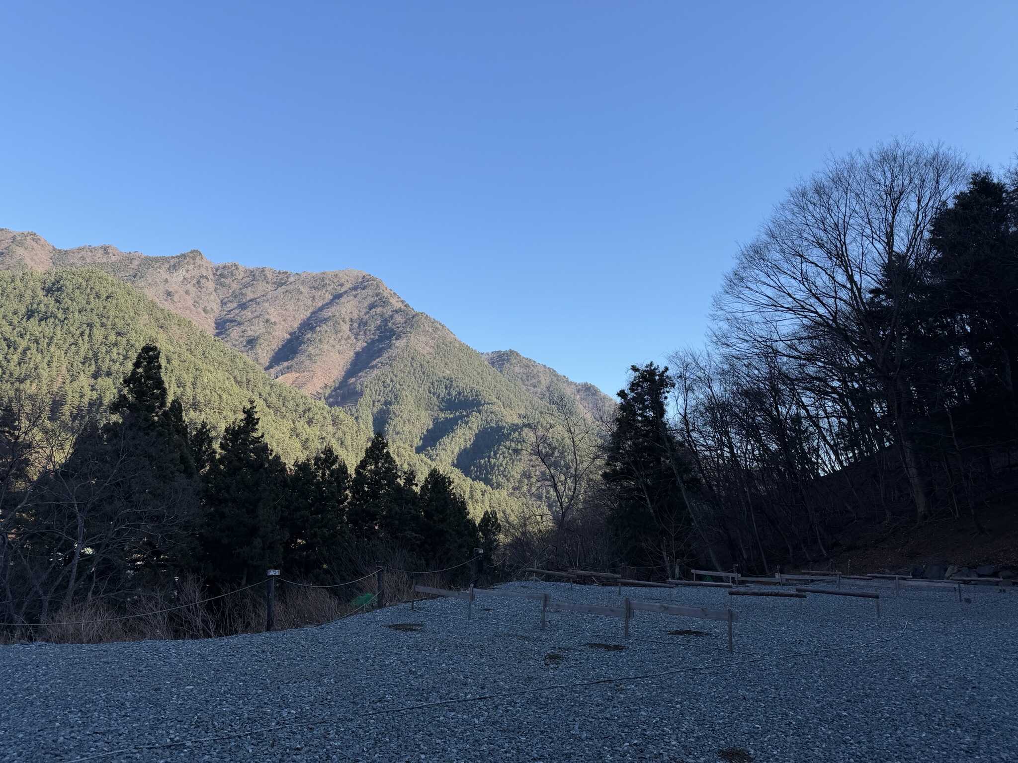 山に囲まれてる