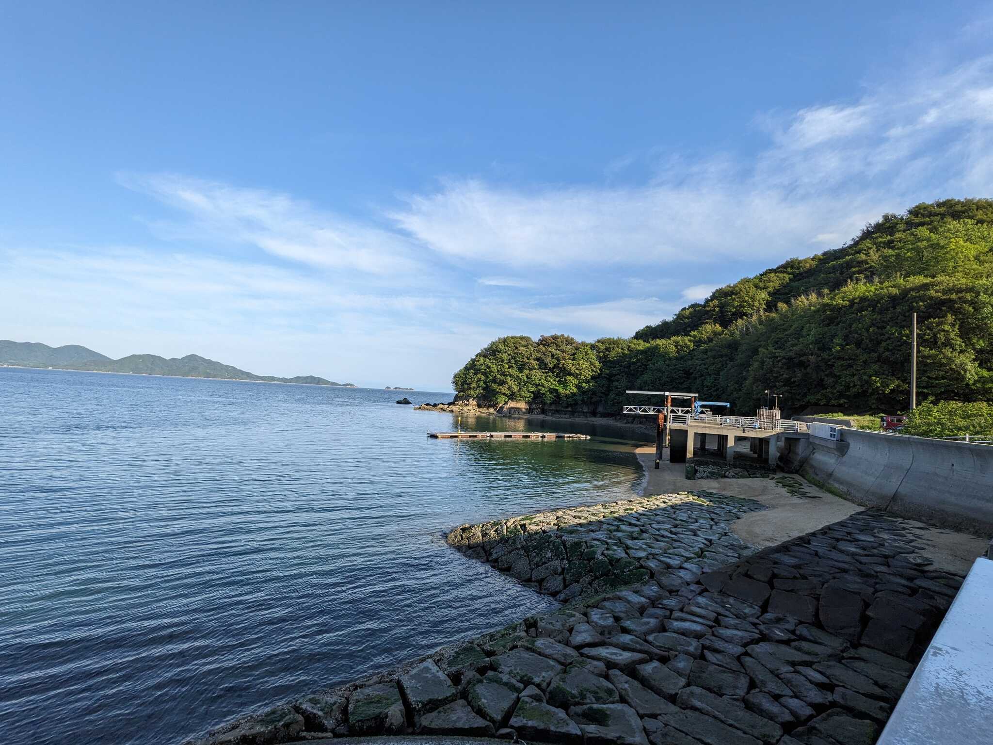 目の前が海