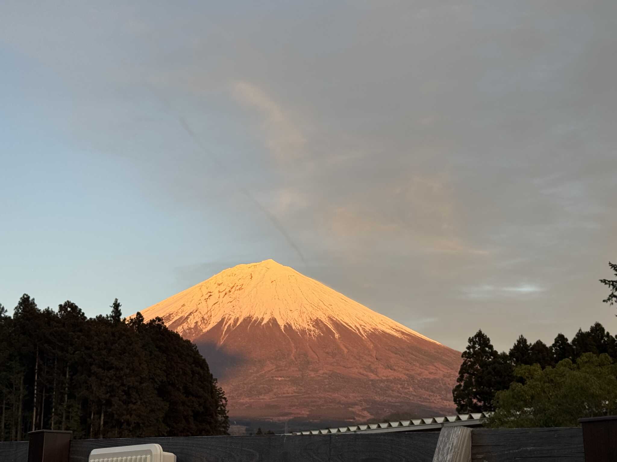 赤富士