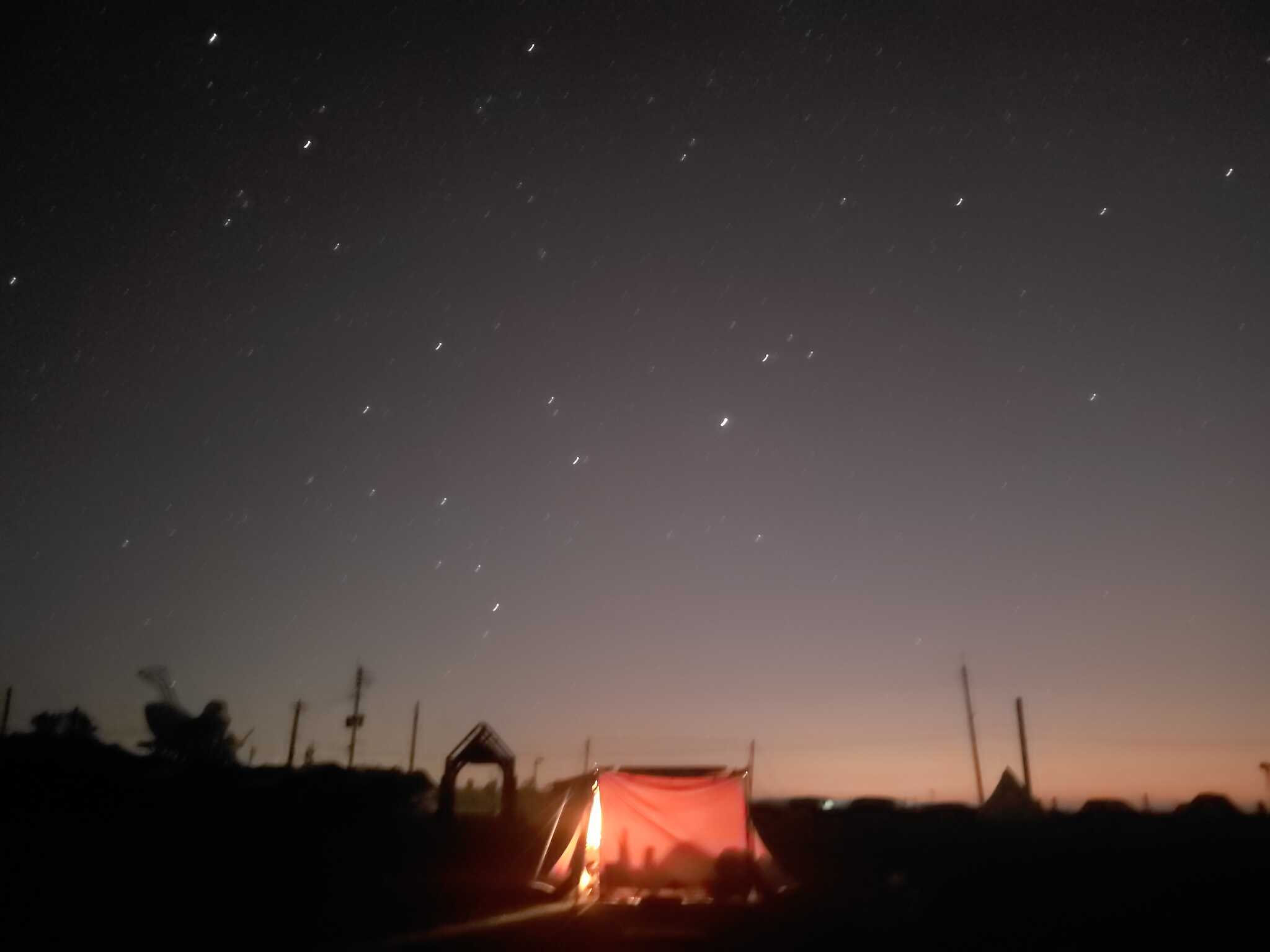 東の空