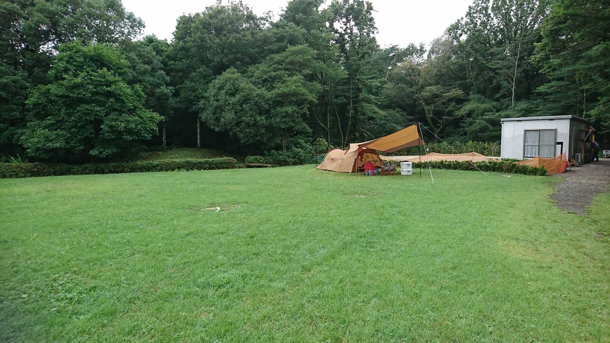 智光山公園野外活動広場(キャンプ場)の写真 3枚目