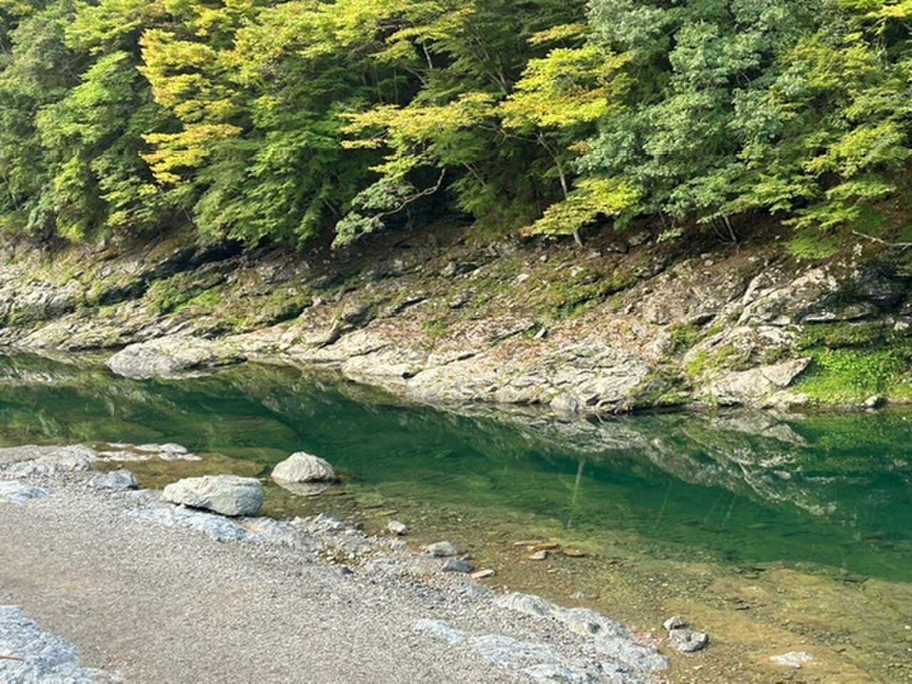 川