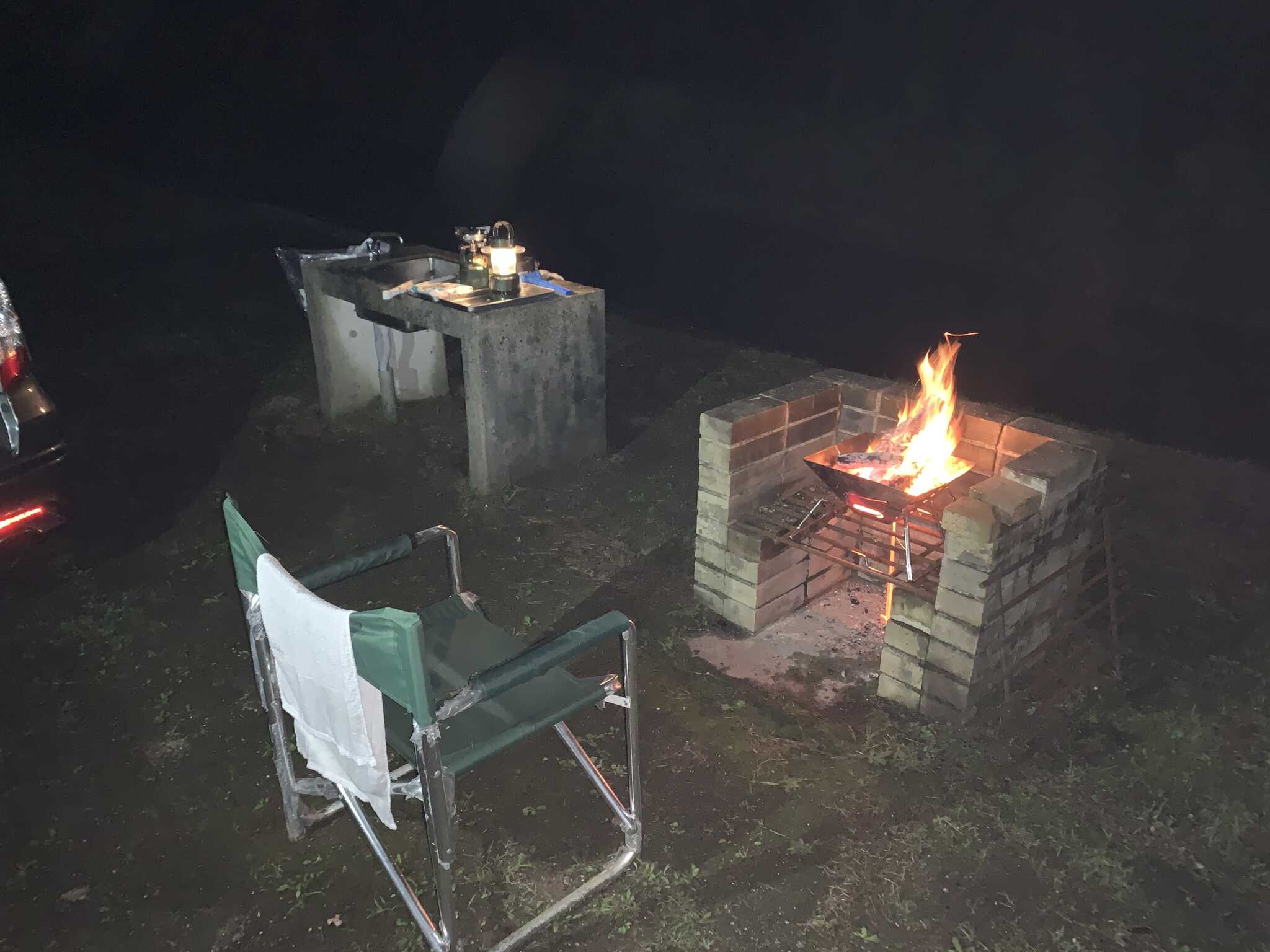 釜戸で焚火