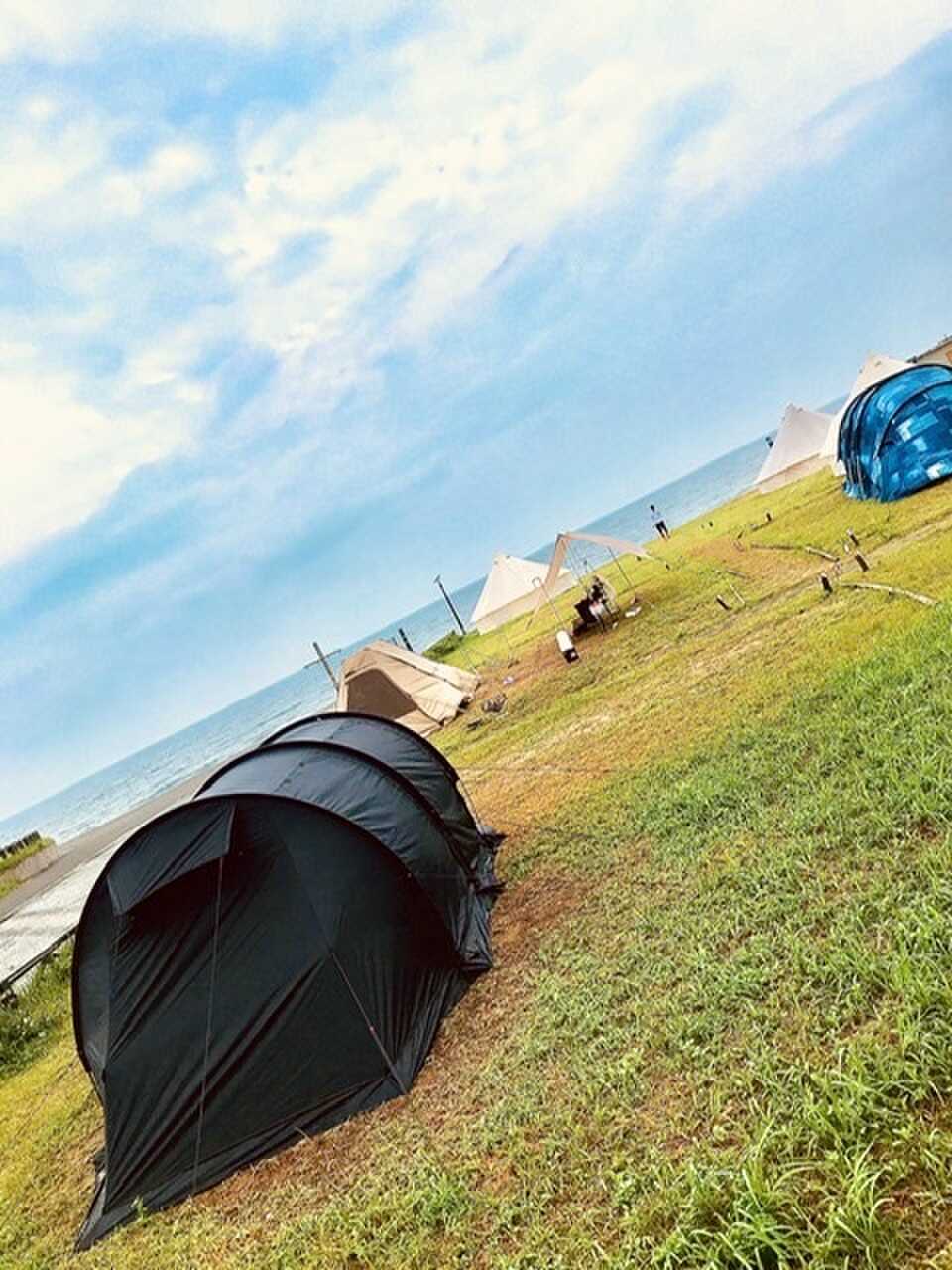 目の前は海