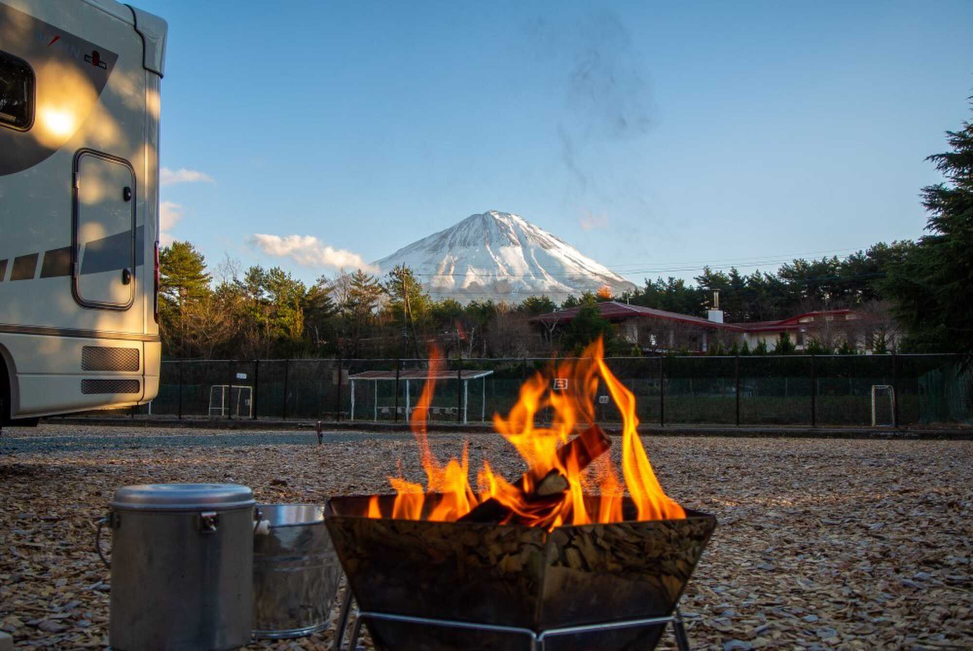 富士山を見ながら焚き火