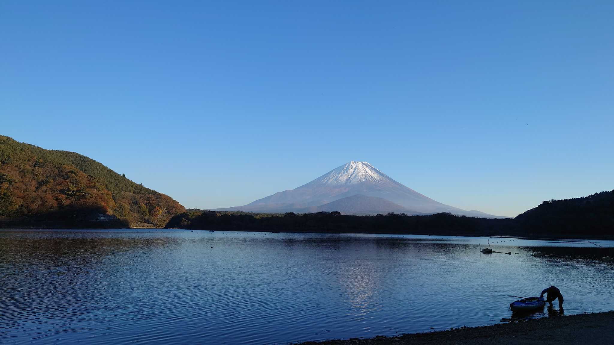 精進湖
