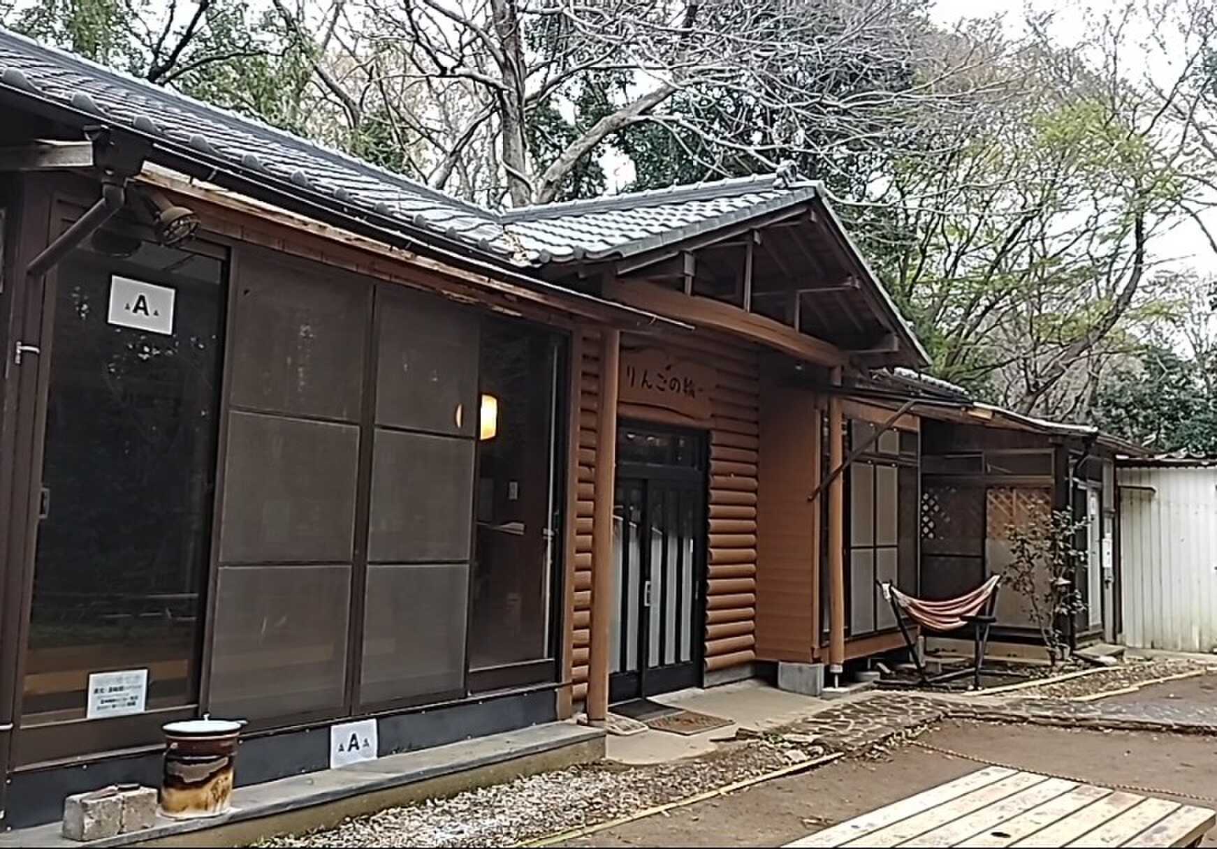 管理棟