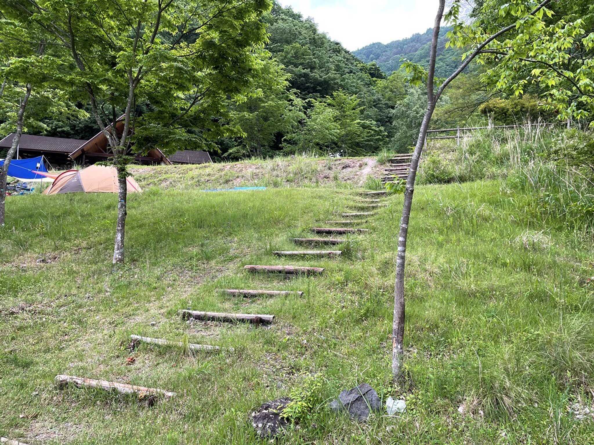 搬入の階段