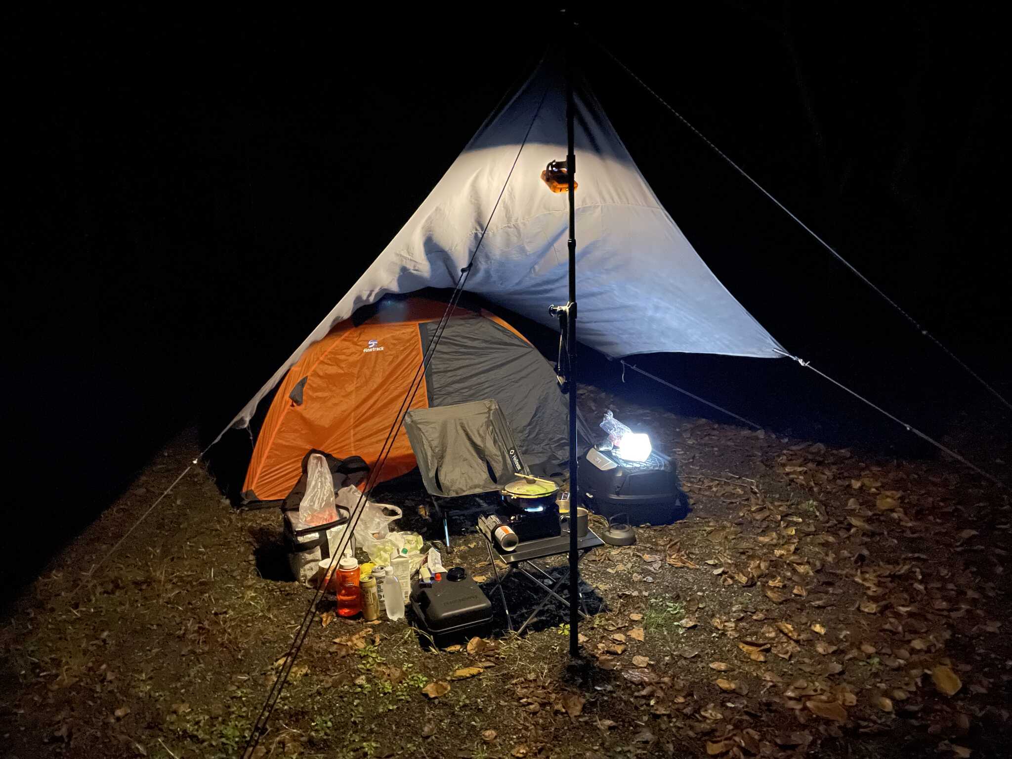 この日はソロキャンパー3名のみでした